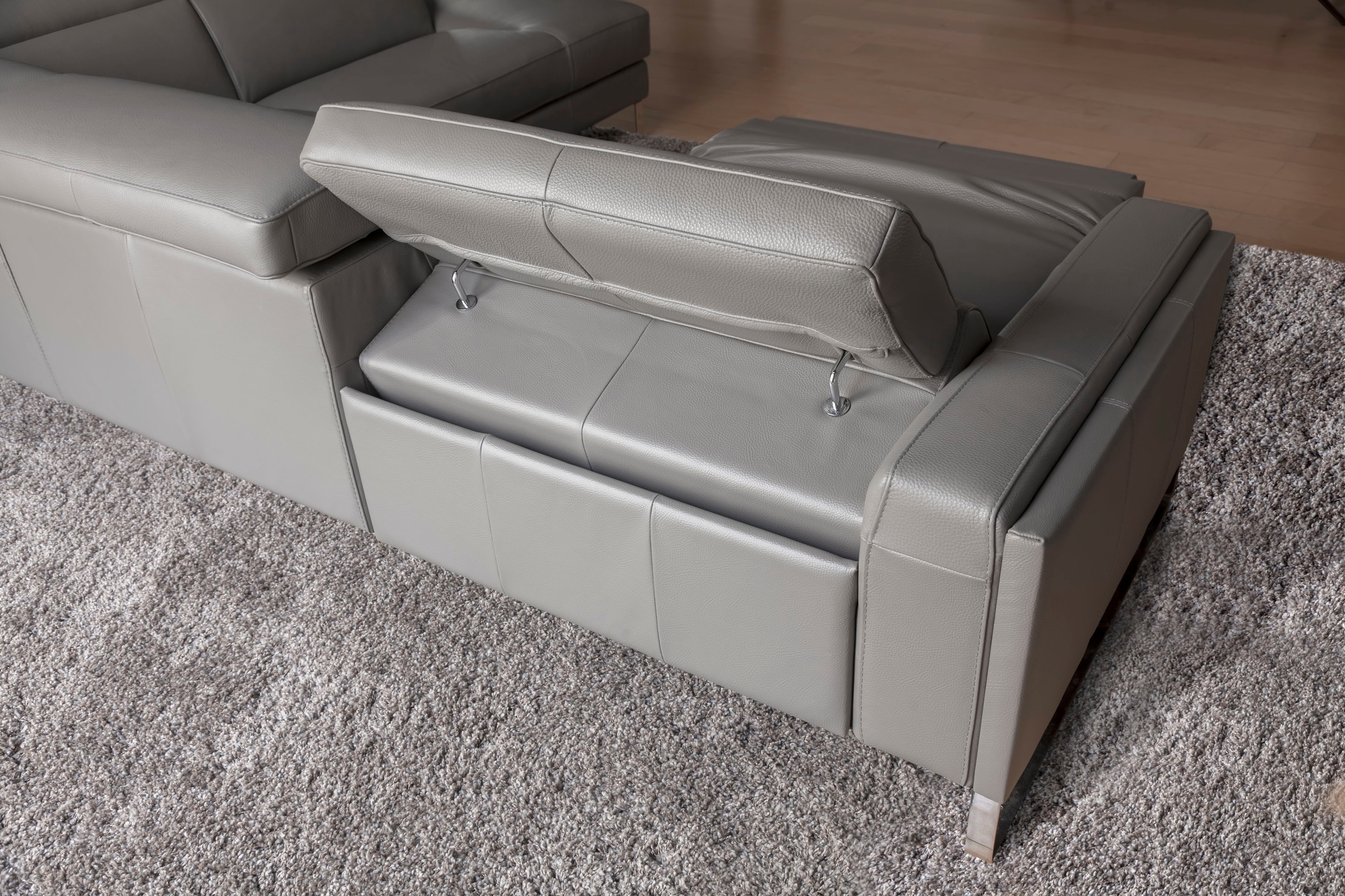 CALIA ITALIA Canapé d'angle »Pier, Design und erstklassiger Sitzkomfort im Einklang, L-Form« mit elektrischer Relaxfunktion, in hochwertigem Lederbezug