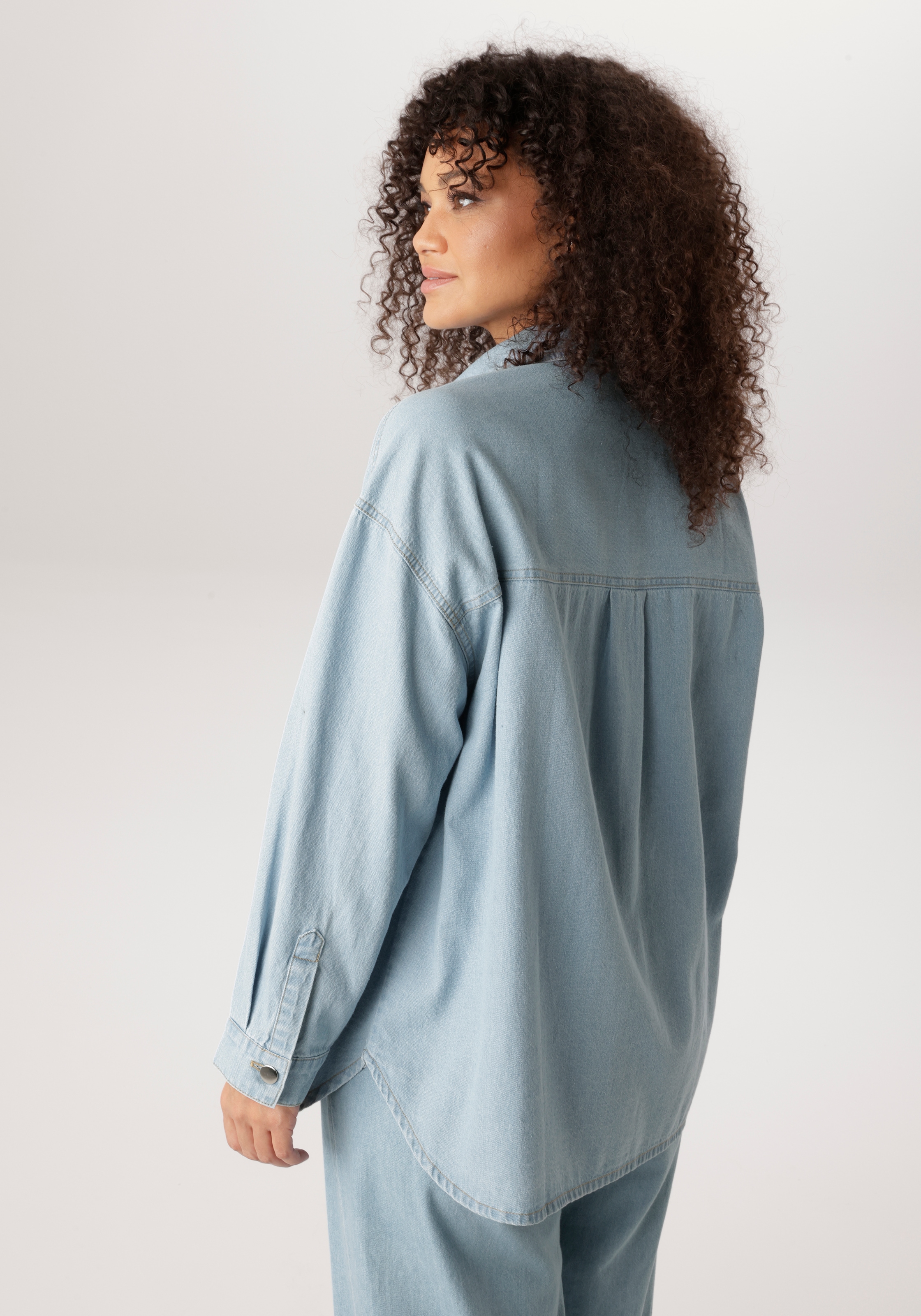 Aniston PLUS Blouse en jean grosszügig geschnitten - NEUE KOLLEKTION