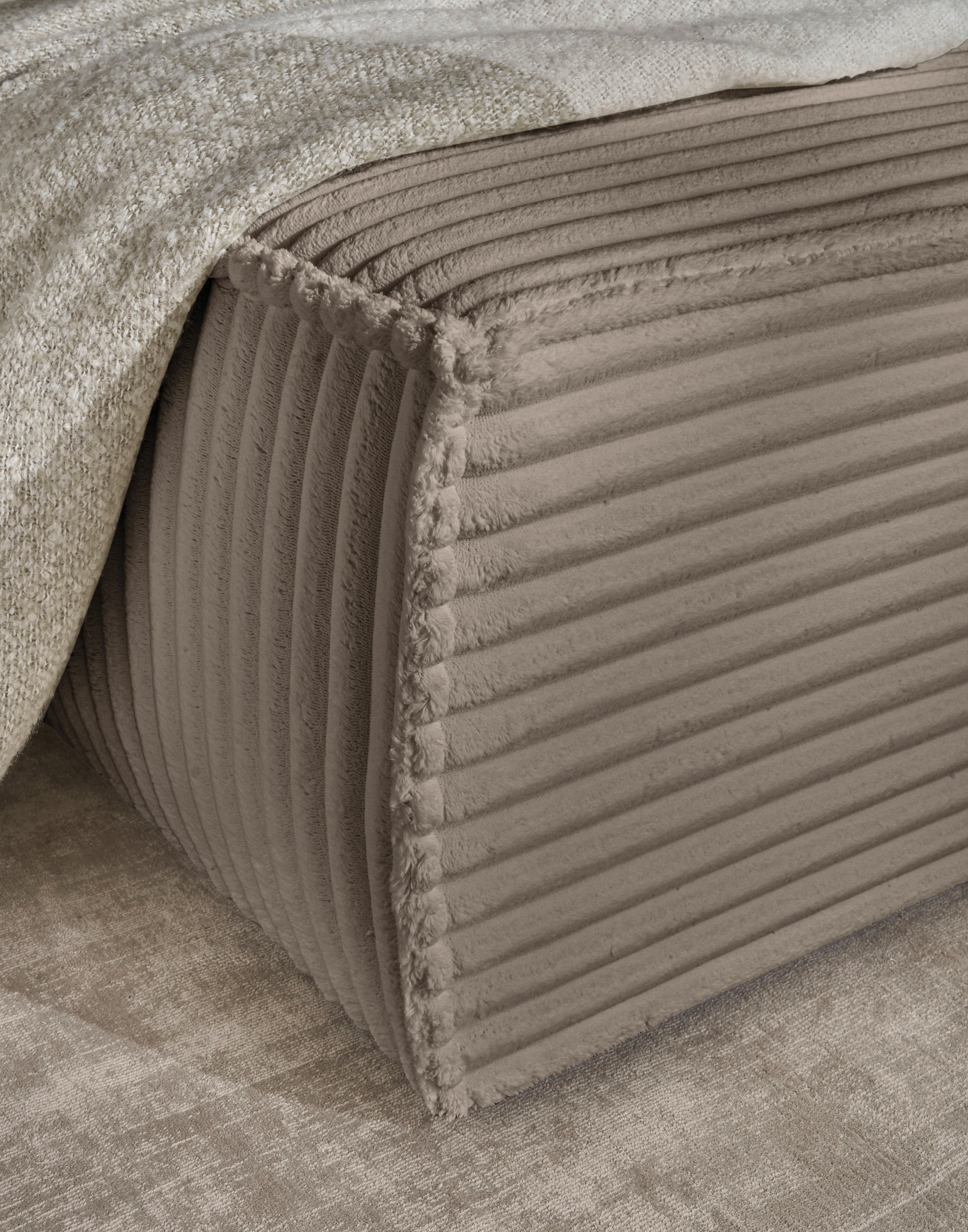 GOODproduct Wohnlandschaft »FINNLEY  Cord U-Form XXL 329 cm - OTTO. Verlässliche Qualität.« Schlafsofa, Bettkasten, in Bouclé, Struktur fein und Mega Cord
