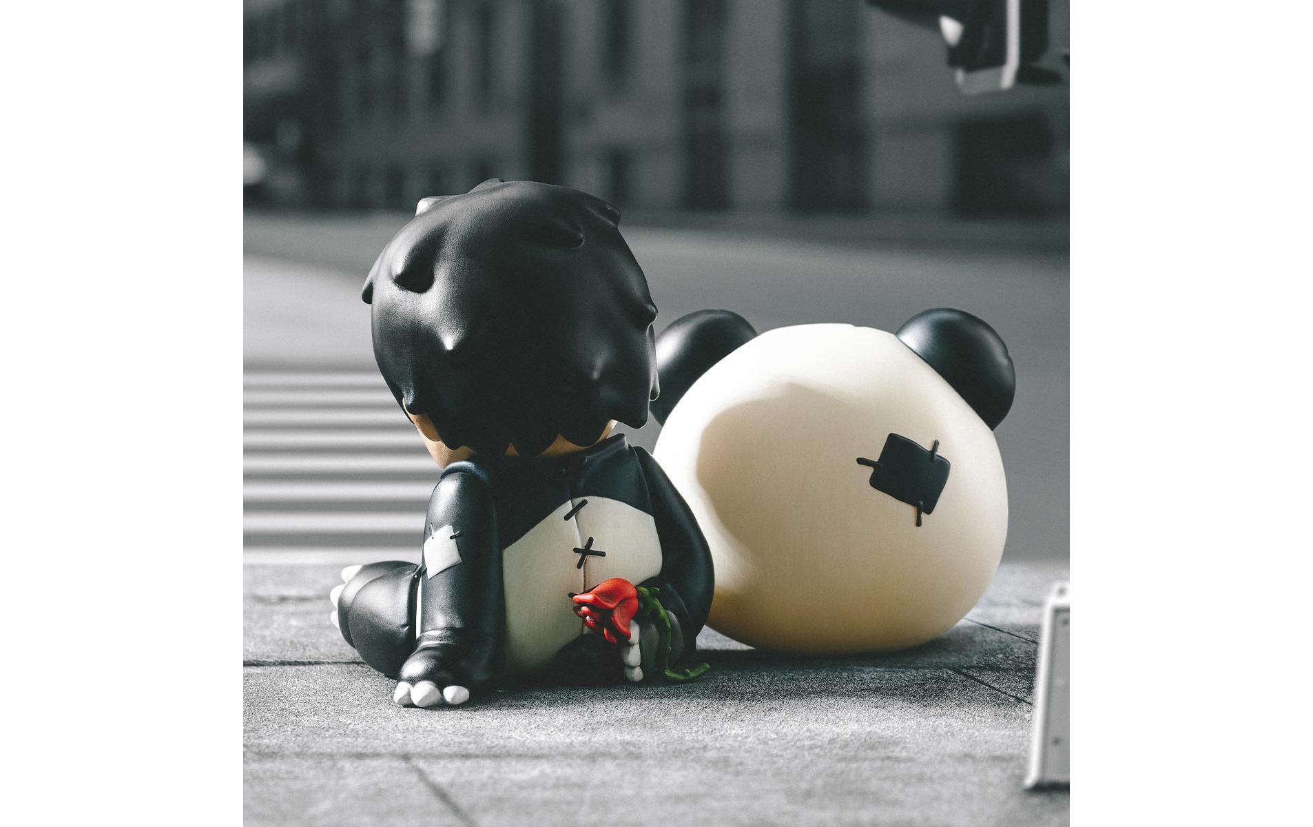   Spielfigur »Pop Mart Hirono Doll Panda Figur«