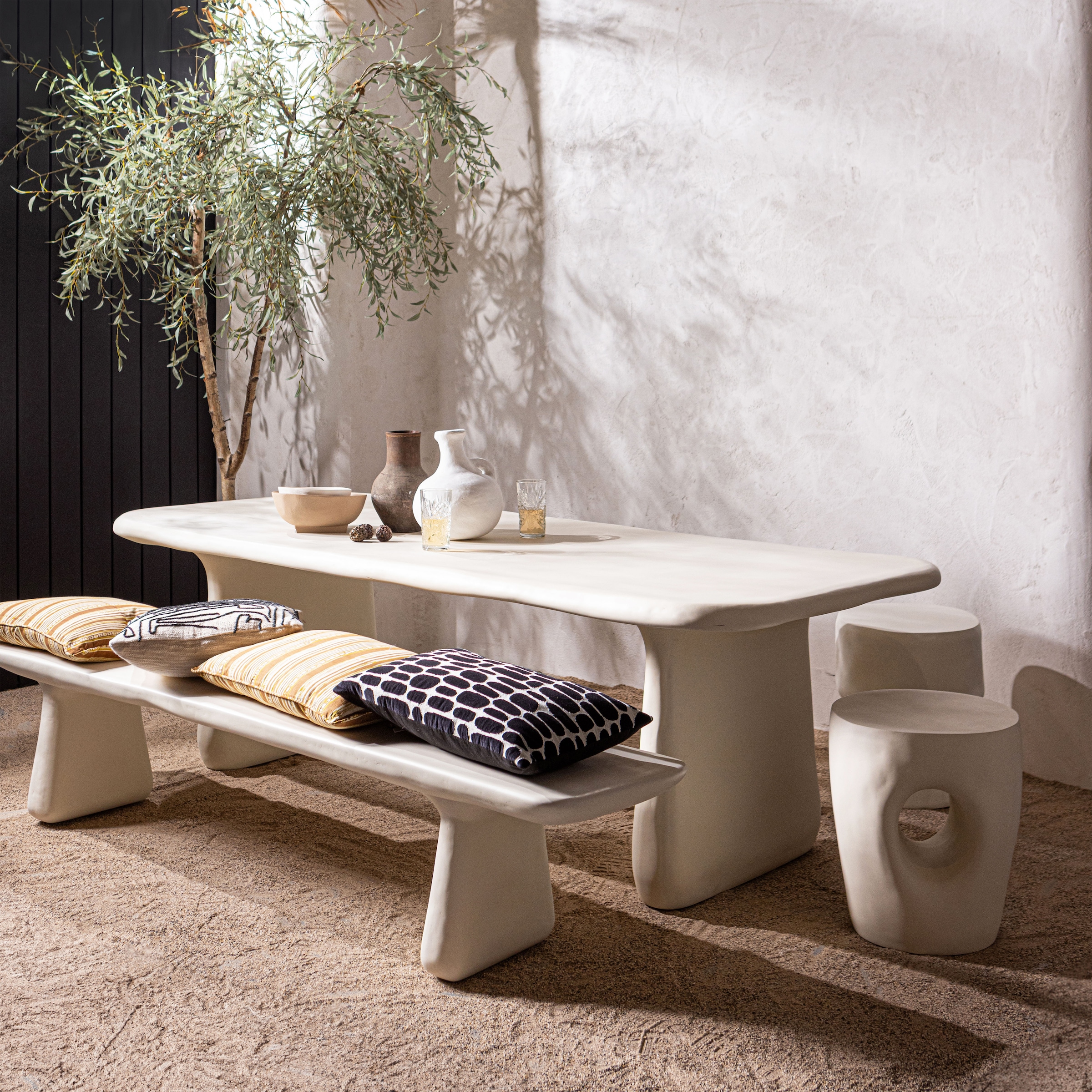WOOOD Sitzbank »Loggia Fiber Reinforced Polymer organische Form H 45 x B 227 x T 40 cm« Tragkraft 350 kg, extrembelastbares material, für innen und aussen