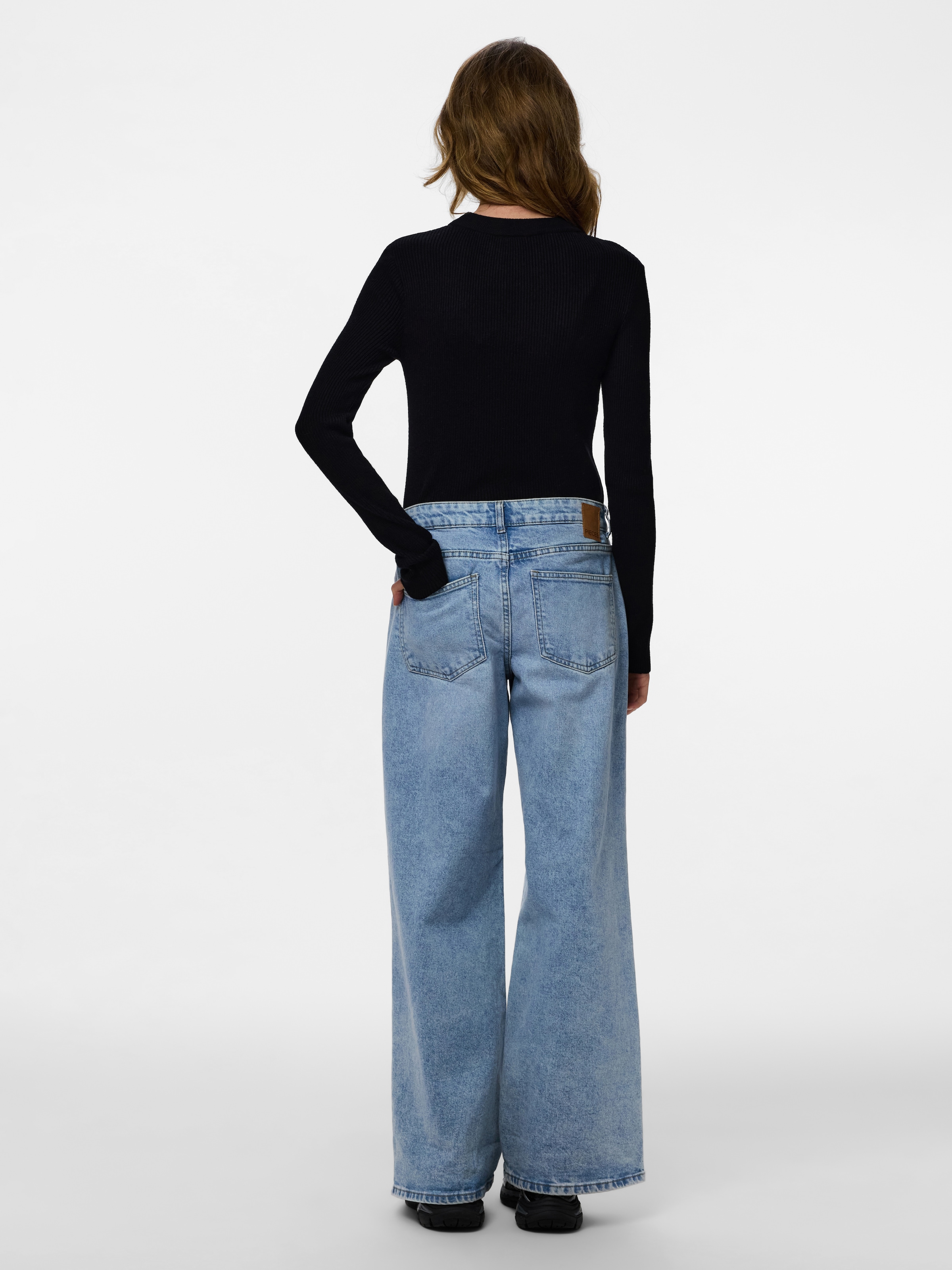 pieces Pull à col rond »PCMIRA NEW LS O-NECK KNIT NOOS BC«
