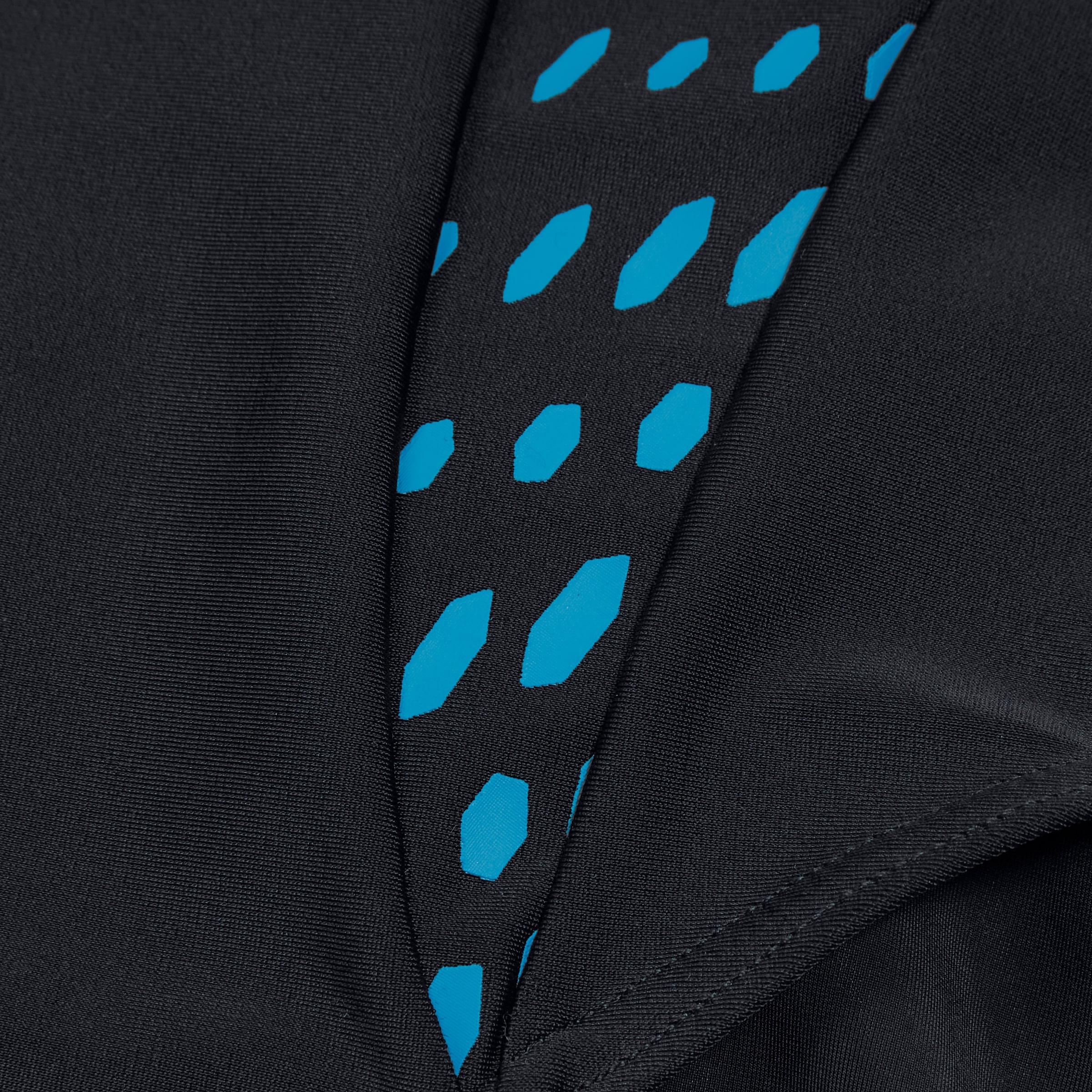 Speedo Maillot de bain »ALV PNL LNBK AF BLACK/PURPLE« 1 cuis für sportliche Aktivitäten, sportlicher Stil, schnelltrocknend