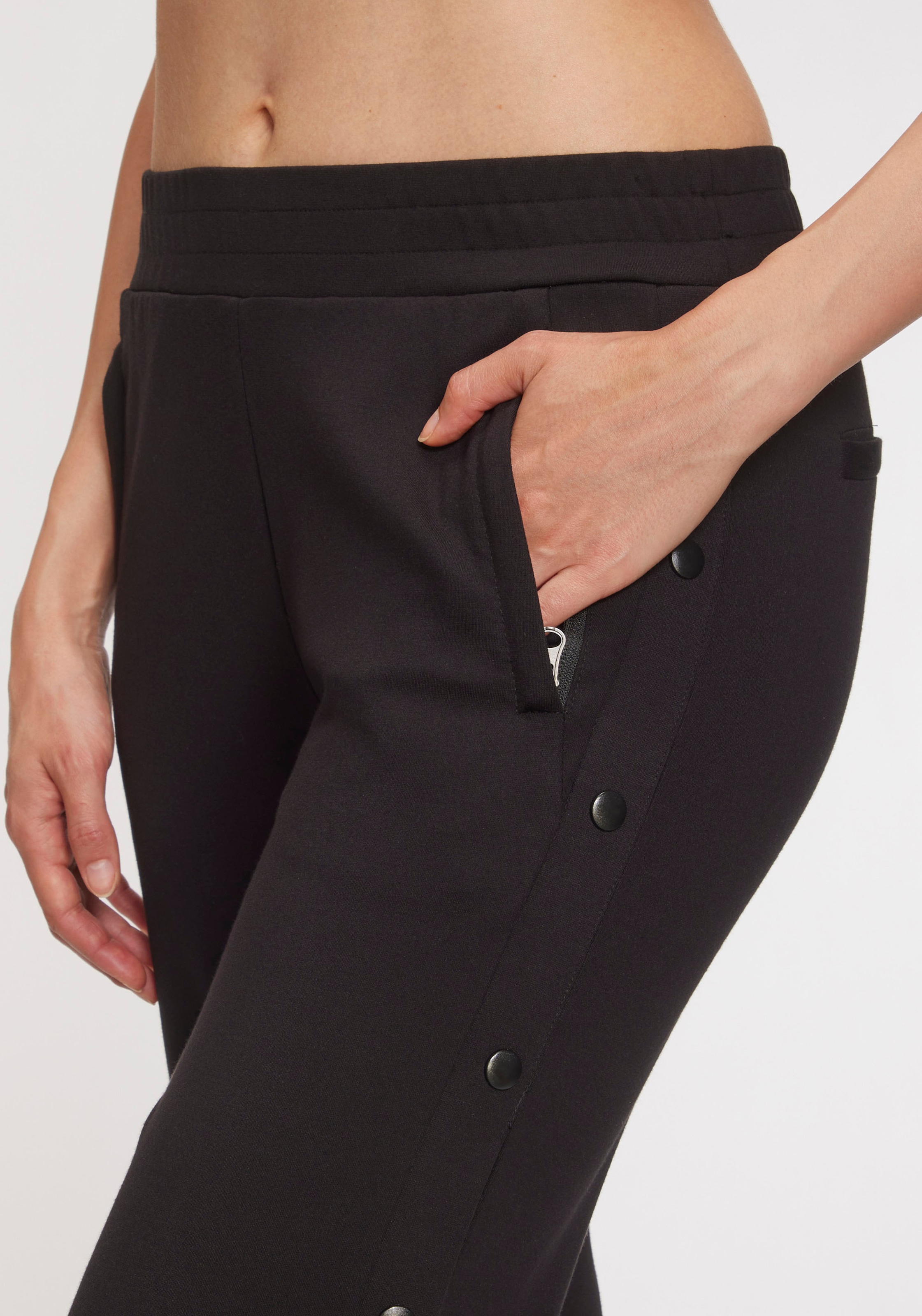 French Connection Loungepants  mit Druckknöpfen seitlich  am Bein