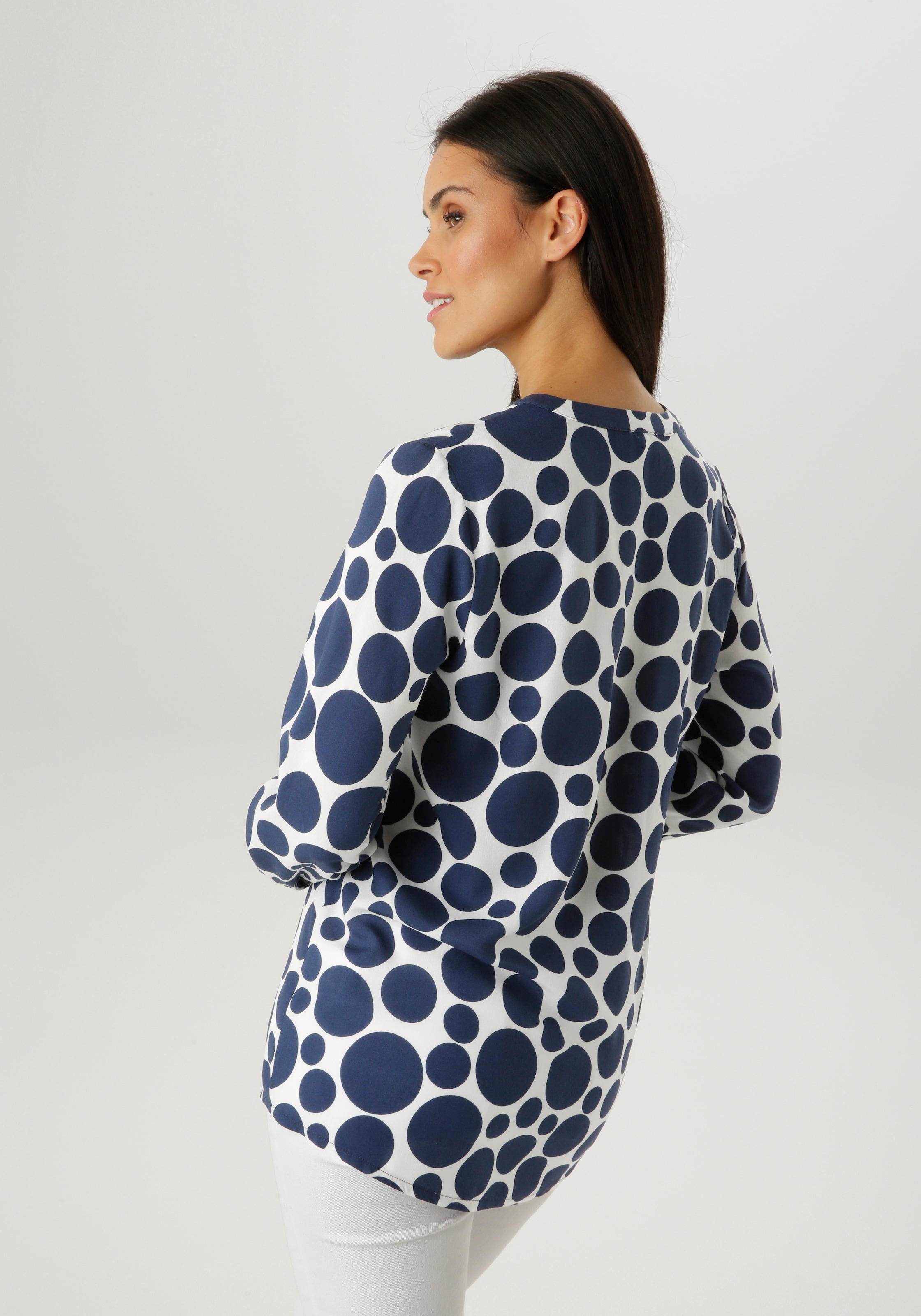 Aniston SELECTED Blouse à enfiler im raffinierten Tupfenverlauf - NEUE KOLLEKTION