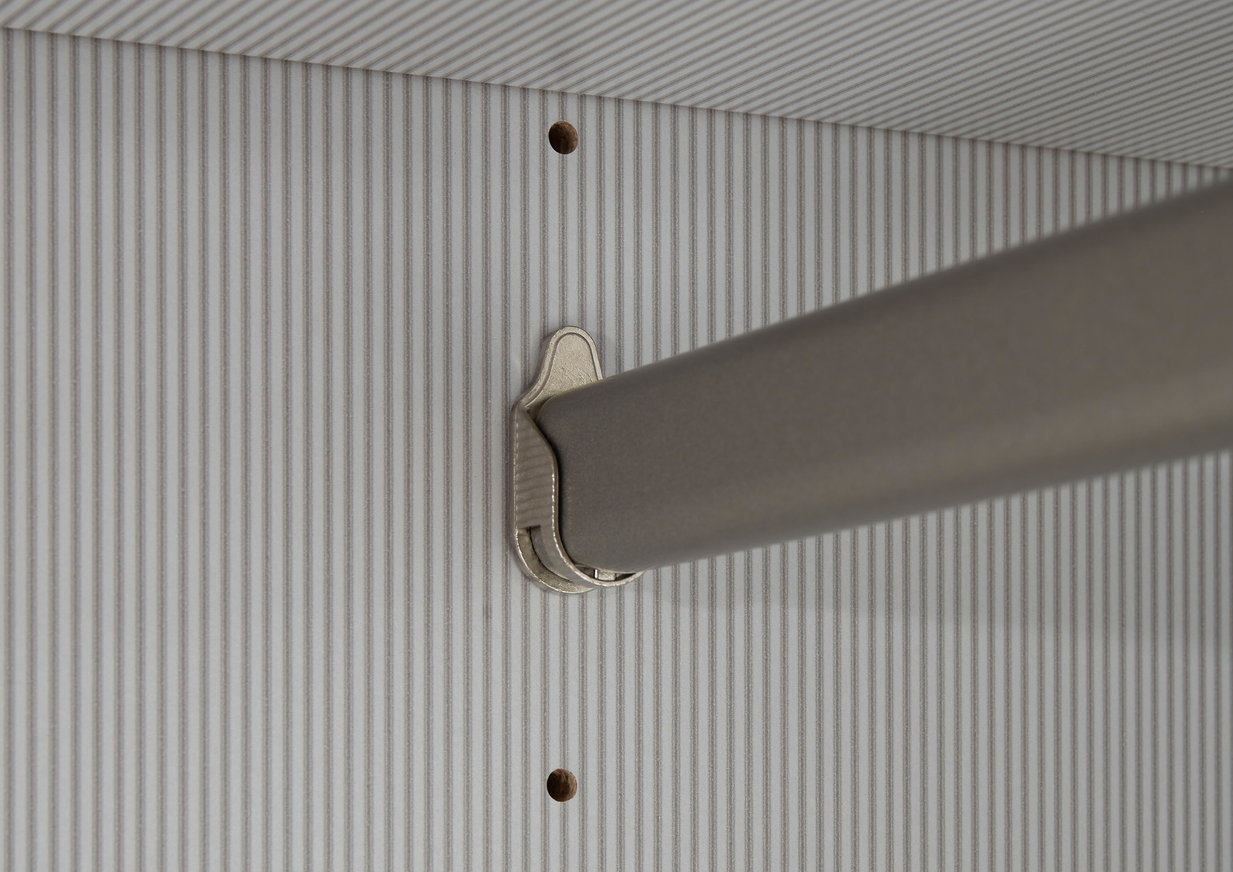 WIEMANN Drehtürenschrank »Lagos« in 4 Breiten und mit 3 verschiedenen Ausstattungspaketen erhältlich,  inkl. Türendämpfung