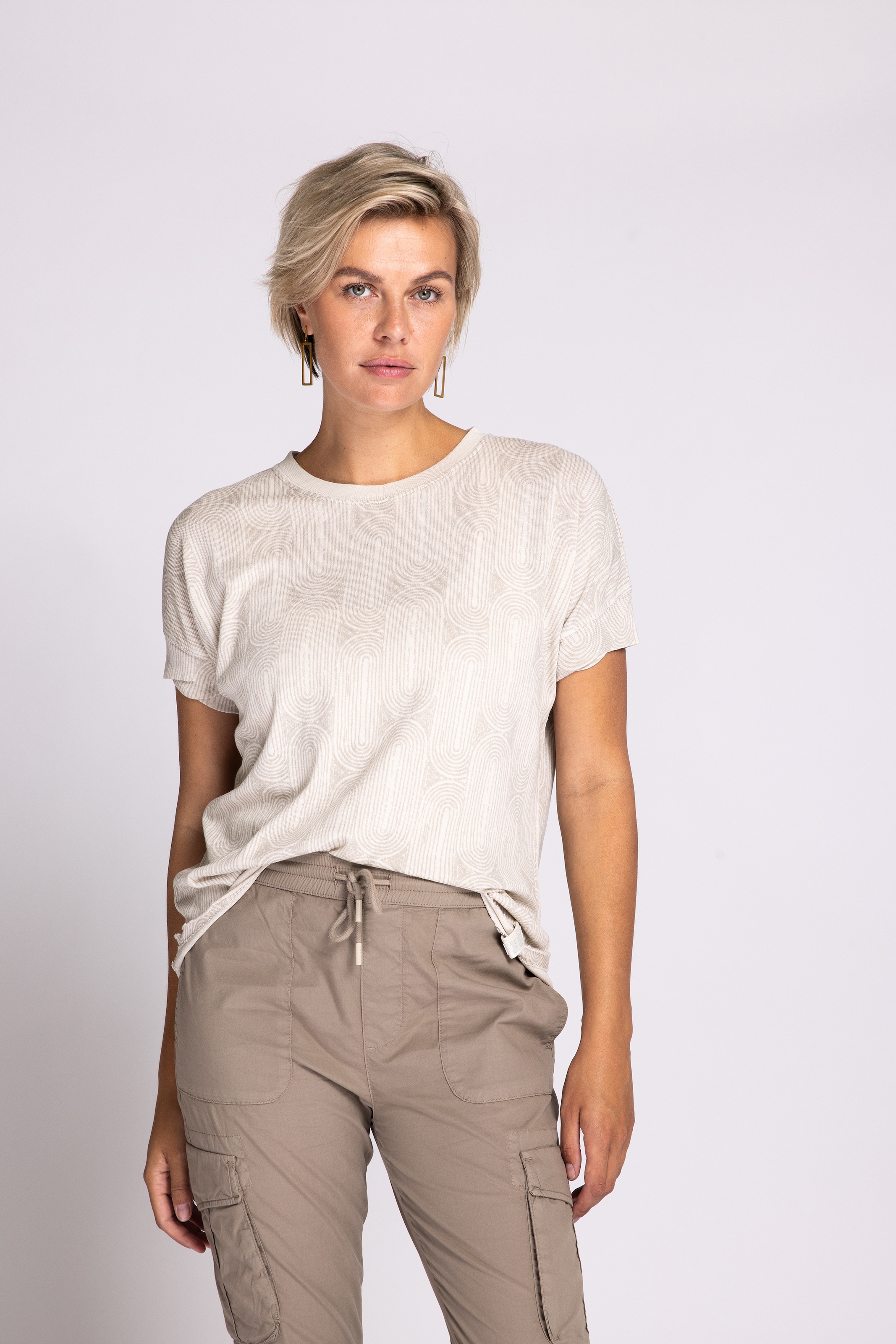 Zhrill T-Shirt »ZHRAHEL« mit dezentem Allover-Print