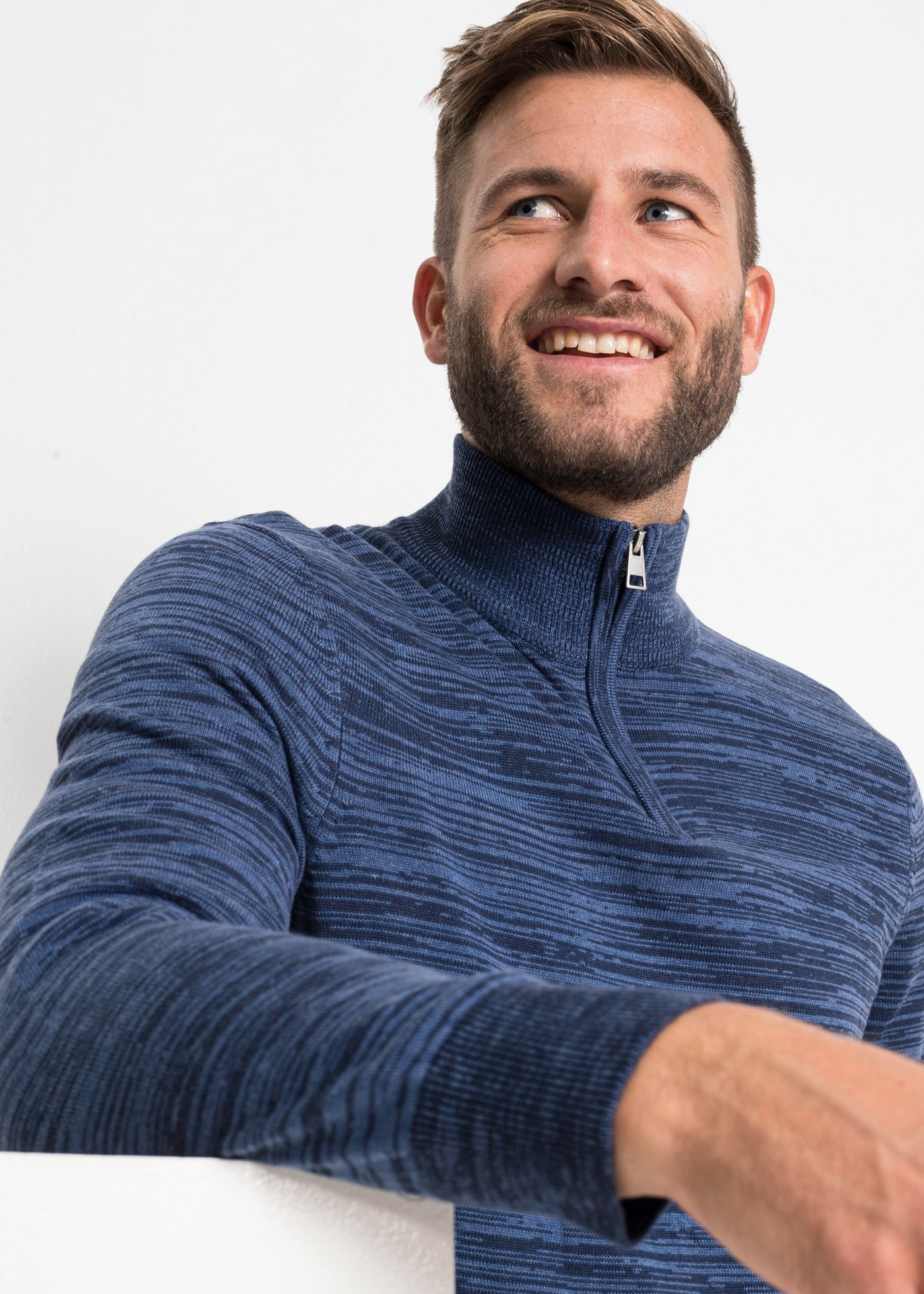 bonprix Troyer aus Baumwolle und Polyacryl, mit Stehkragen und Reissverschluss