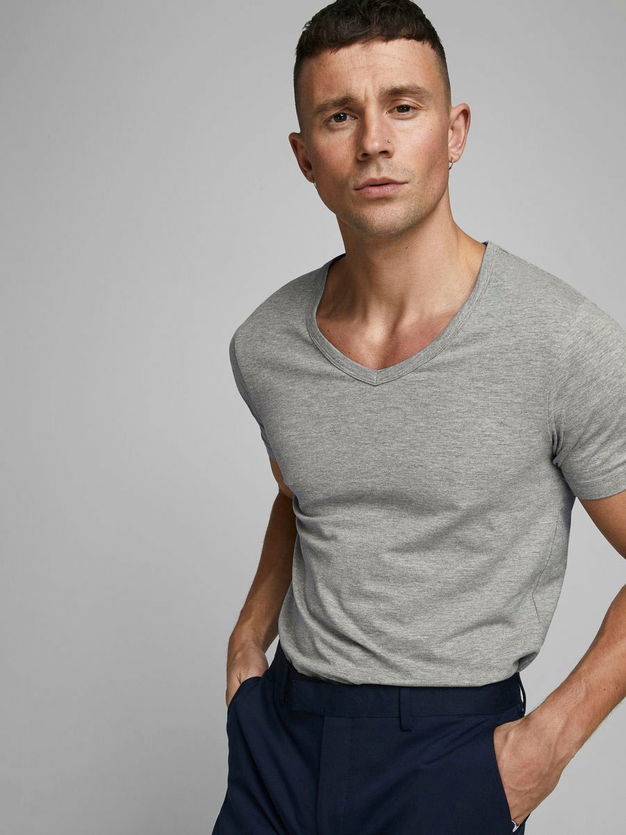 Jack & Jones T-Shirt »SLIM- FIT BASIC TEE V-NECK« mit V-Ausschnitt