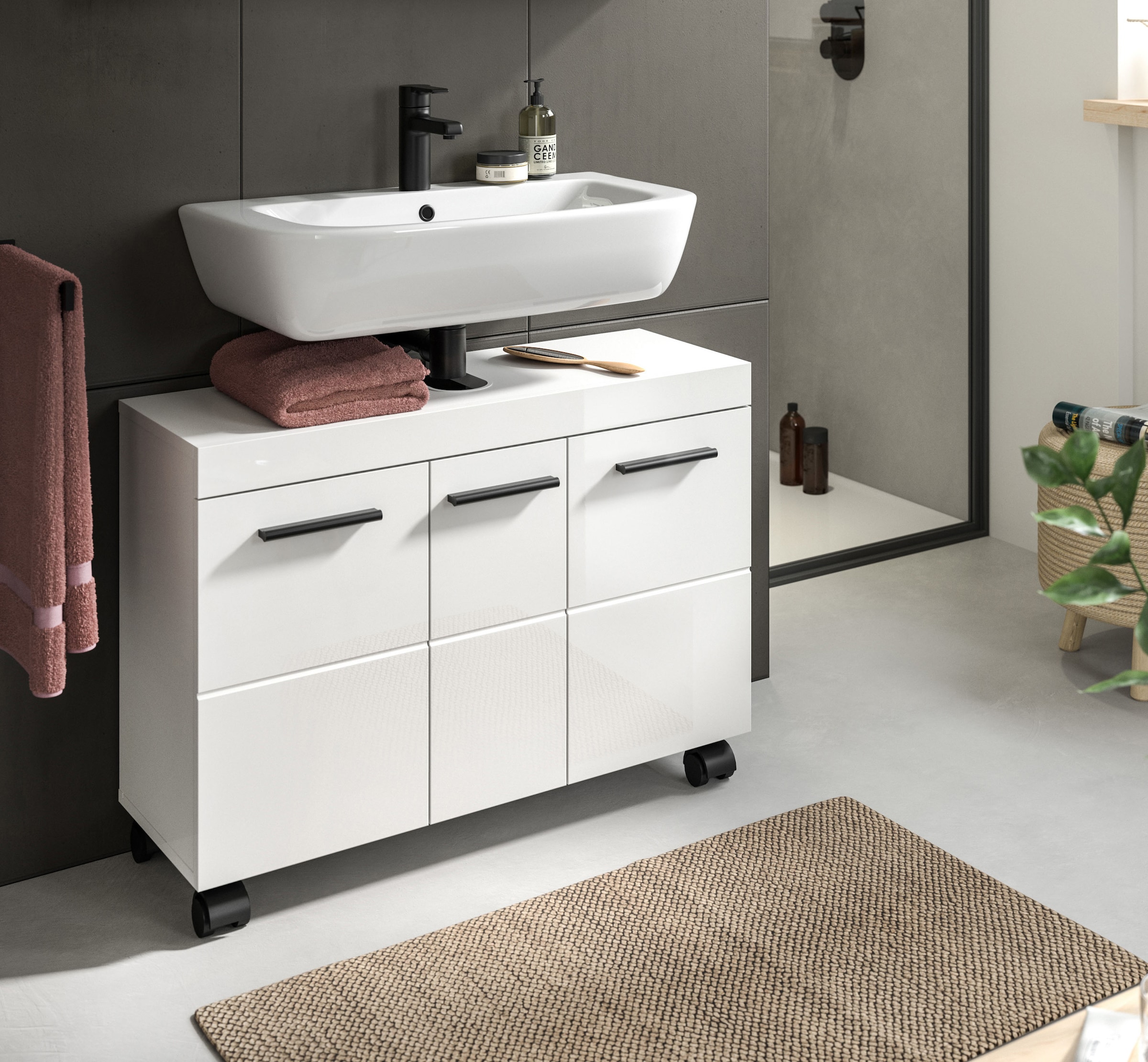 welltime Waschbeckenunterschrank »AVON, Breite 80 cm, 3 Türen, 3 Einlegböden, 6 Fächer« mit Siphonausschnitt 22x8 cm, Rückwand mit Ausschitt,  Badmöbel, Badschrank, Unterschrank, Waschtisch, Kommode, Bad