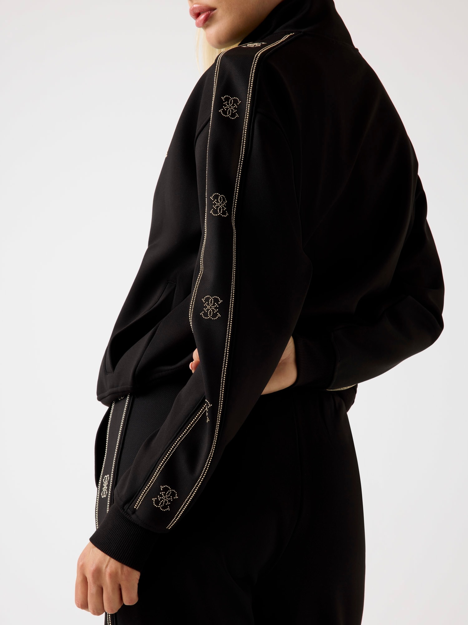Guess Veste sweat »OCTAVIA HIGH NECK FULL-ZIP« mit Strass-Steinen, Stehkragen