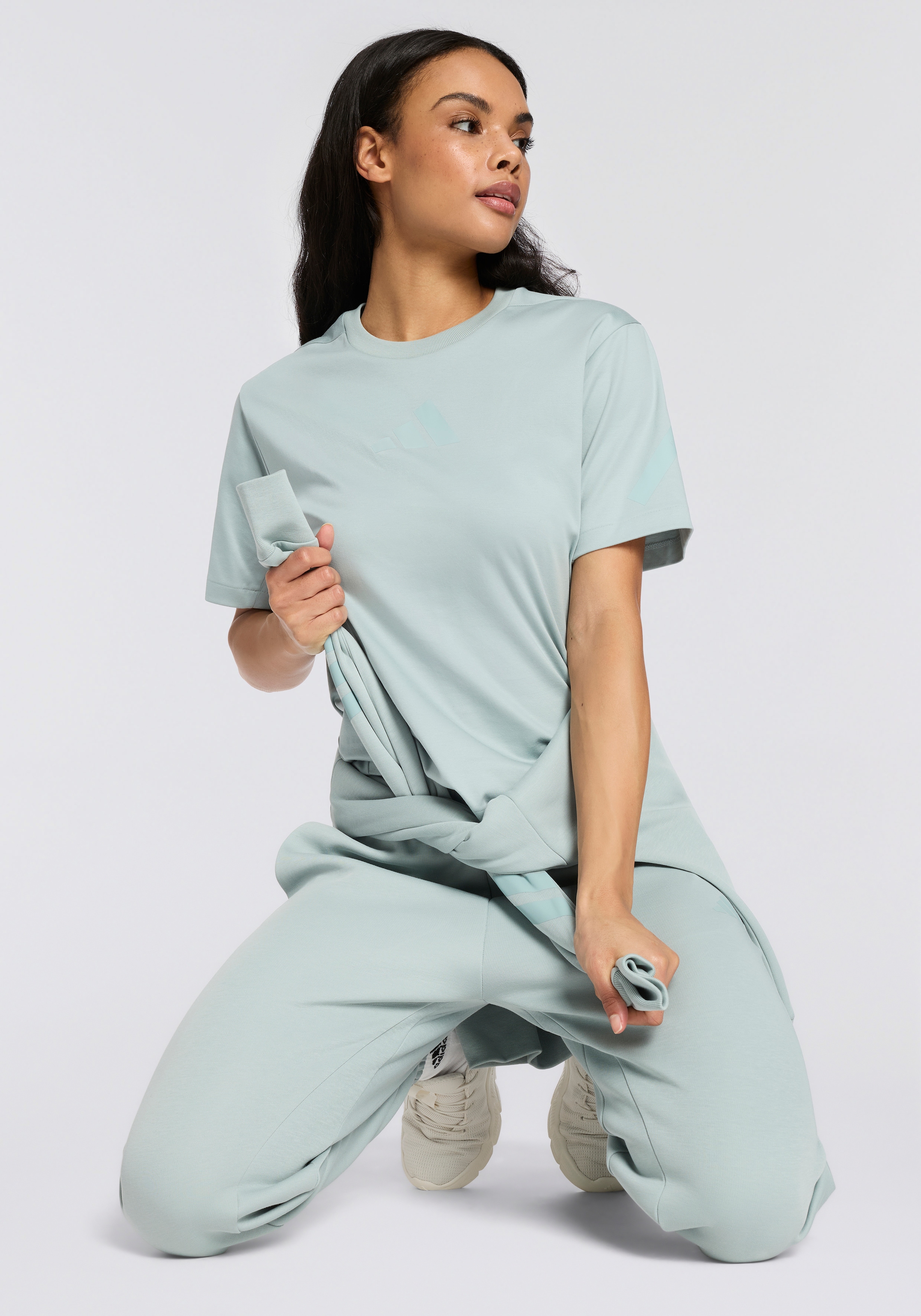 adidas Sportswear Sporthose »FUTURE ICONS 3-STREIFEN«