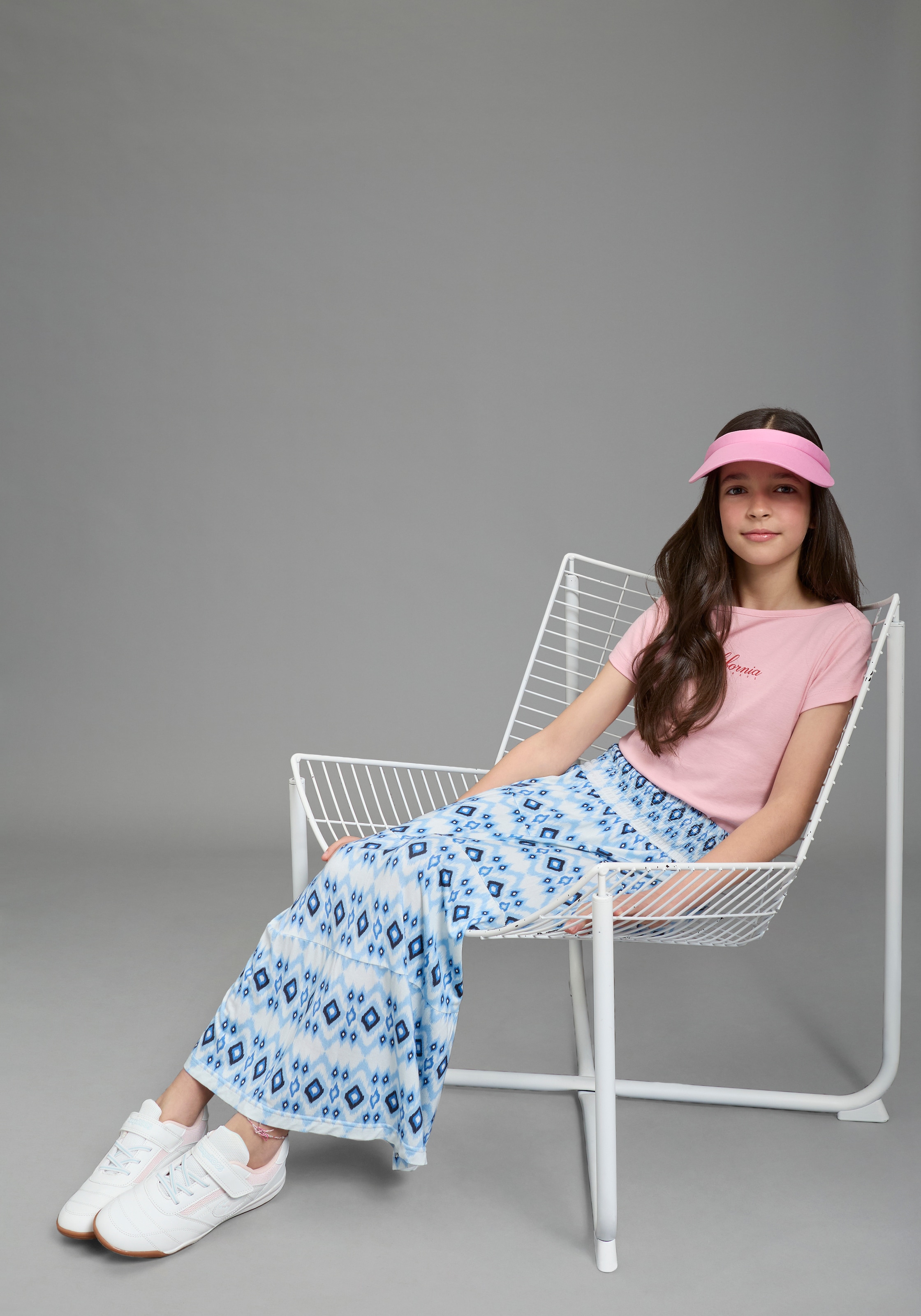 KangaROOS Maxirock »Rock mit Smoke, Boho-Style für Mädchen« mit gesmokter Taille, aus elastischer Jersey-Qualität, mit Gummizug