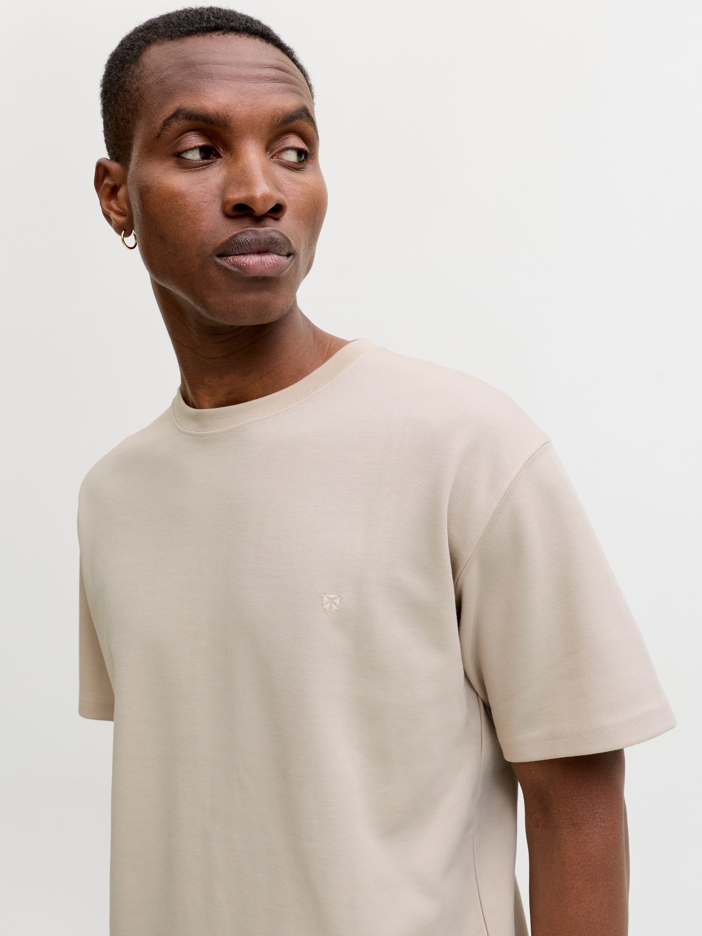Jack & Jones T-shirt à manches courtes »JPRBLAETHAN SS LOGO TEE SN« Materialmix, regular fit