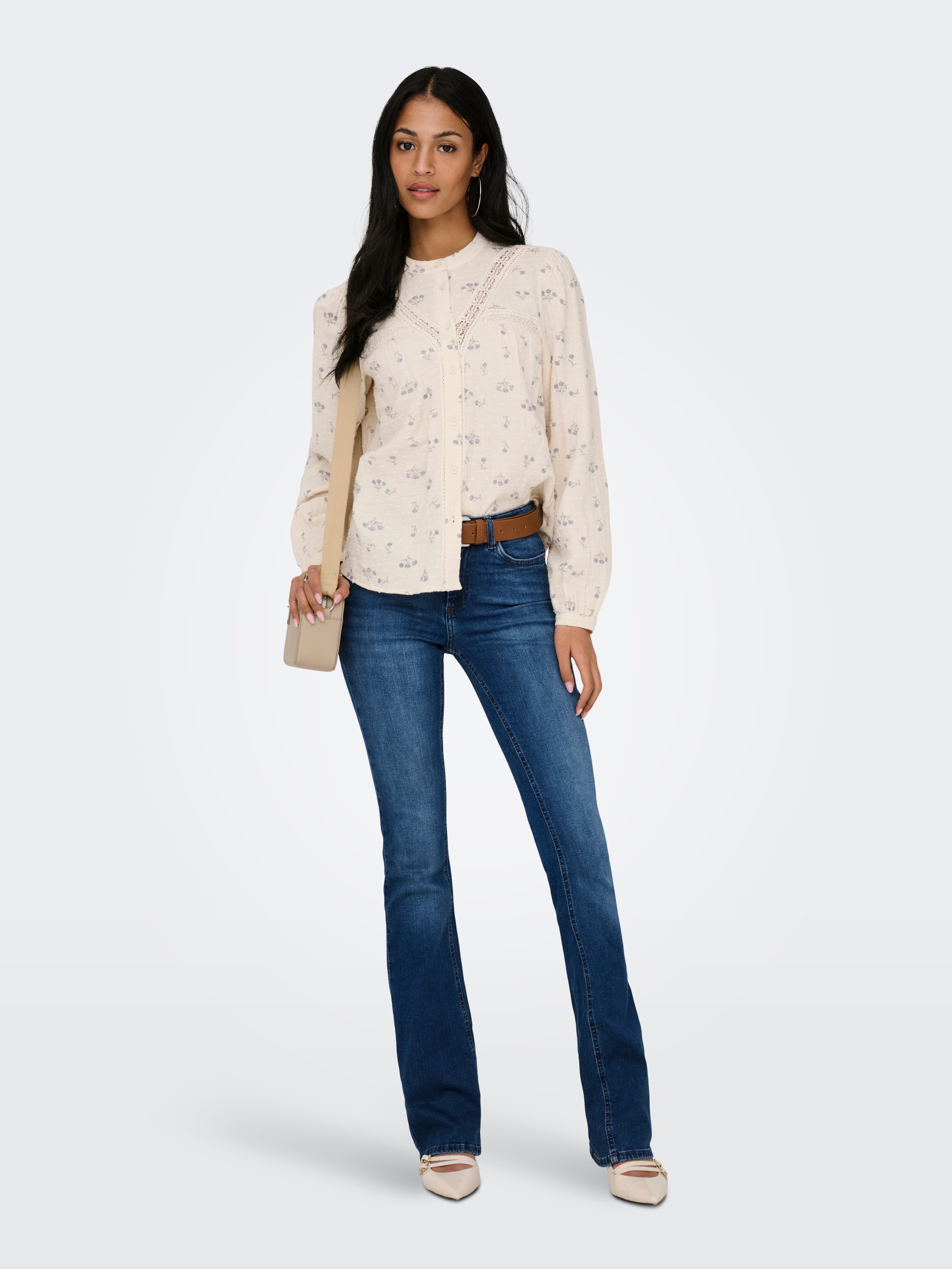 ONLY Blouse à pression »ONLLARI L/S FLOWER SHIRT NOOS WVN«