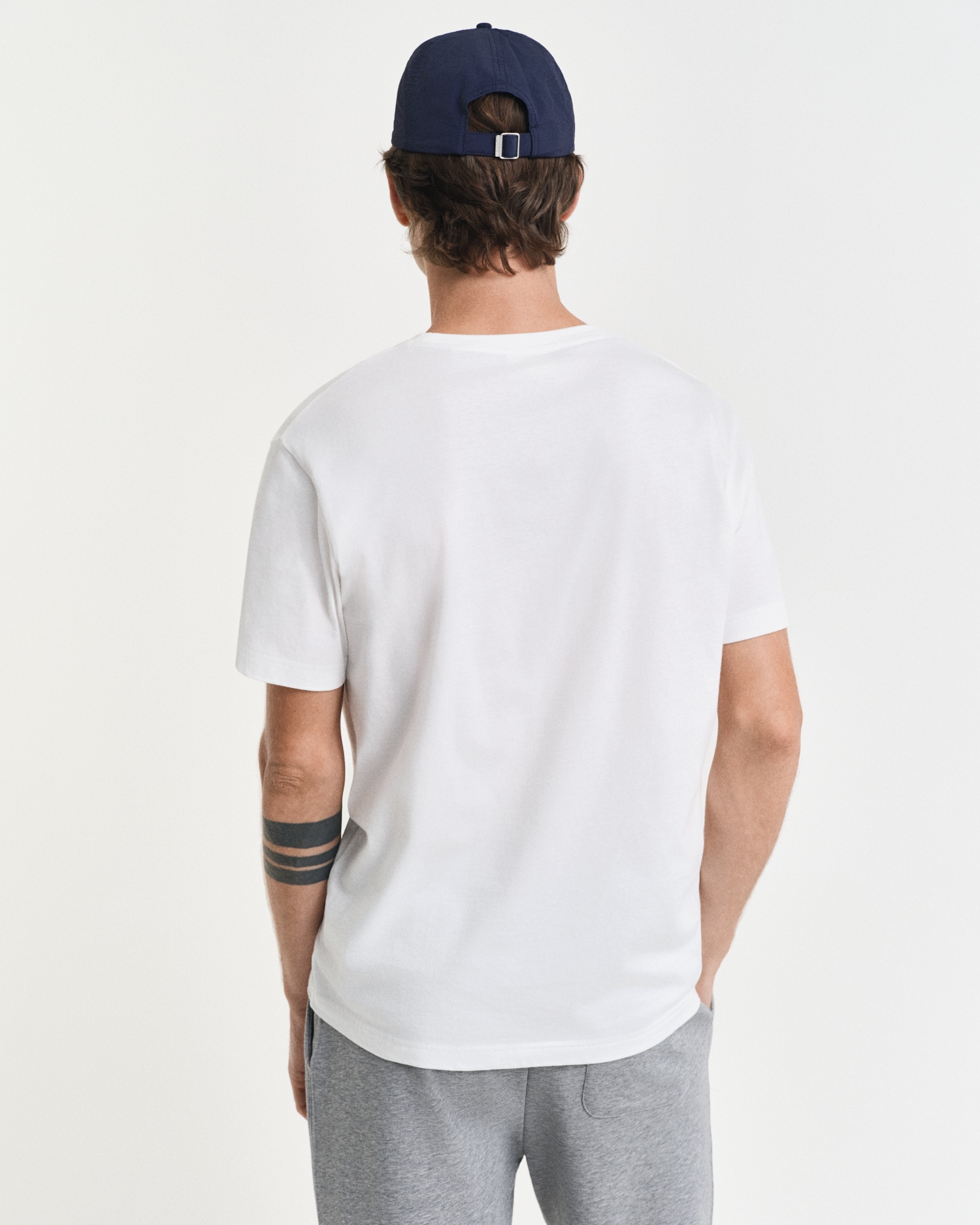 Gant T-Shirt »REG ARCHIVE SHIELD SS T-SHIRT« mit Logodruck auf der Brust