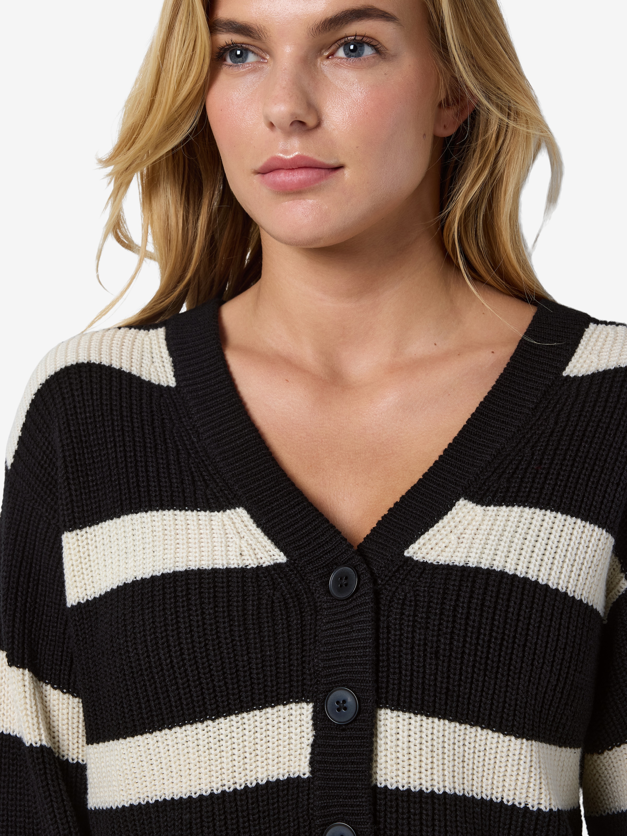 Noisy may Veste en tricot »NMMAYSA L/S V-NECK KNIT CARDIGAN NOOS«