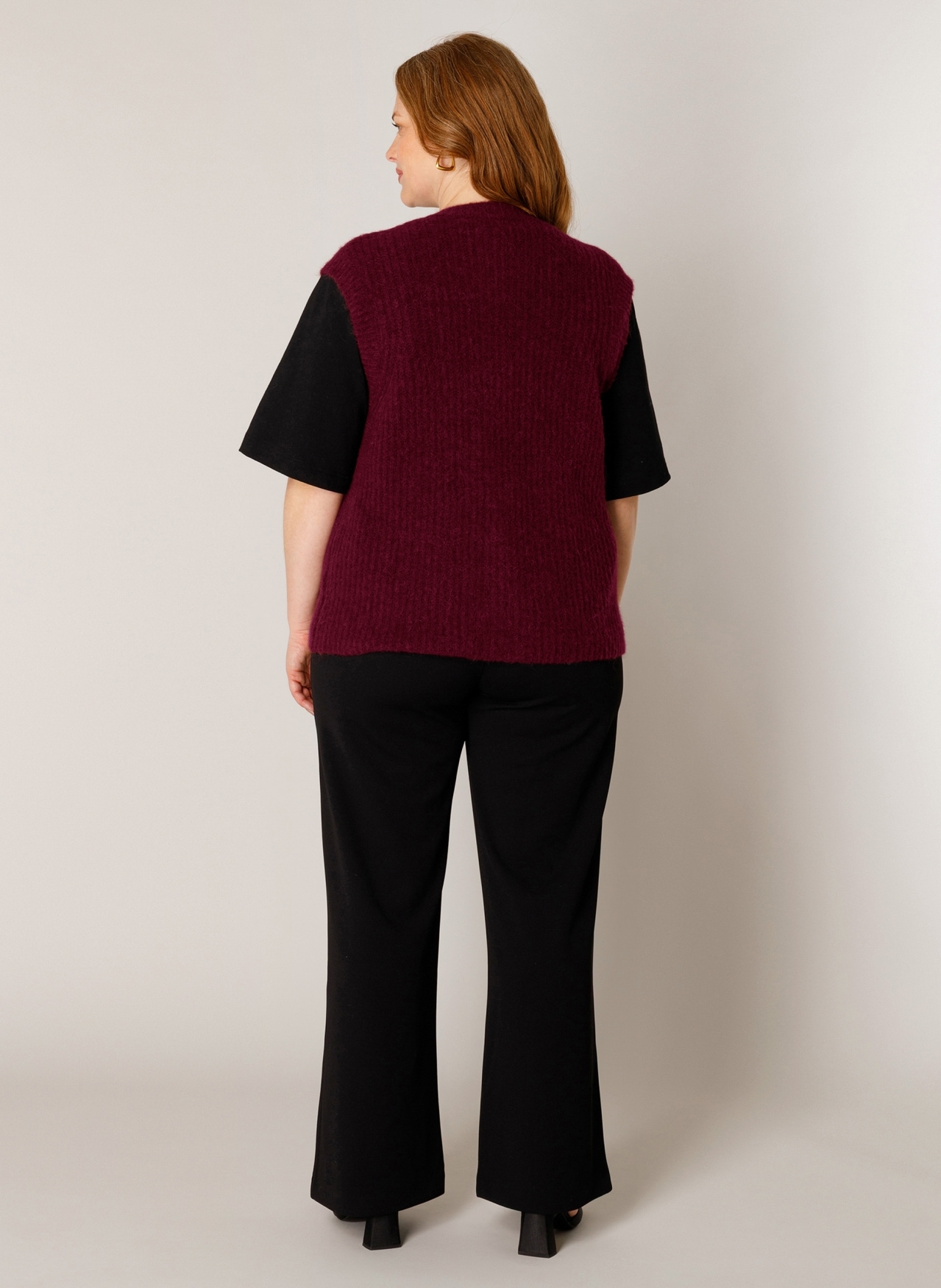 Base Level Curvy Gilet tricoté »Nelly« sans manches - avec patte de boutonnage / grandes tailles