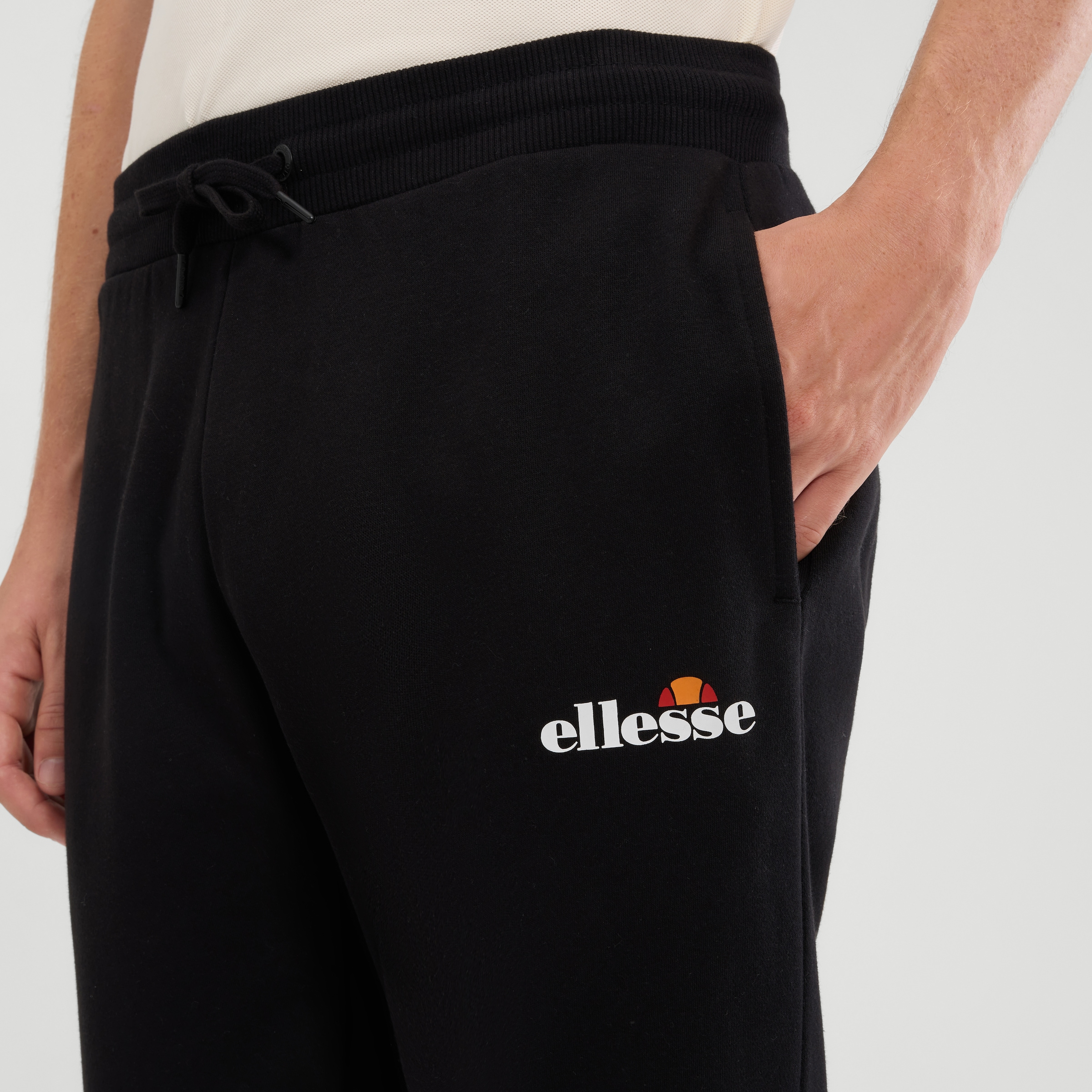 Ellesse Jogginghose »CRAVO 2 JOG PANT«  sportlicher Stil, für sportliche Aktivitäten und Alltag