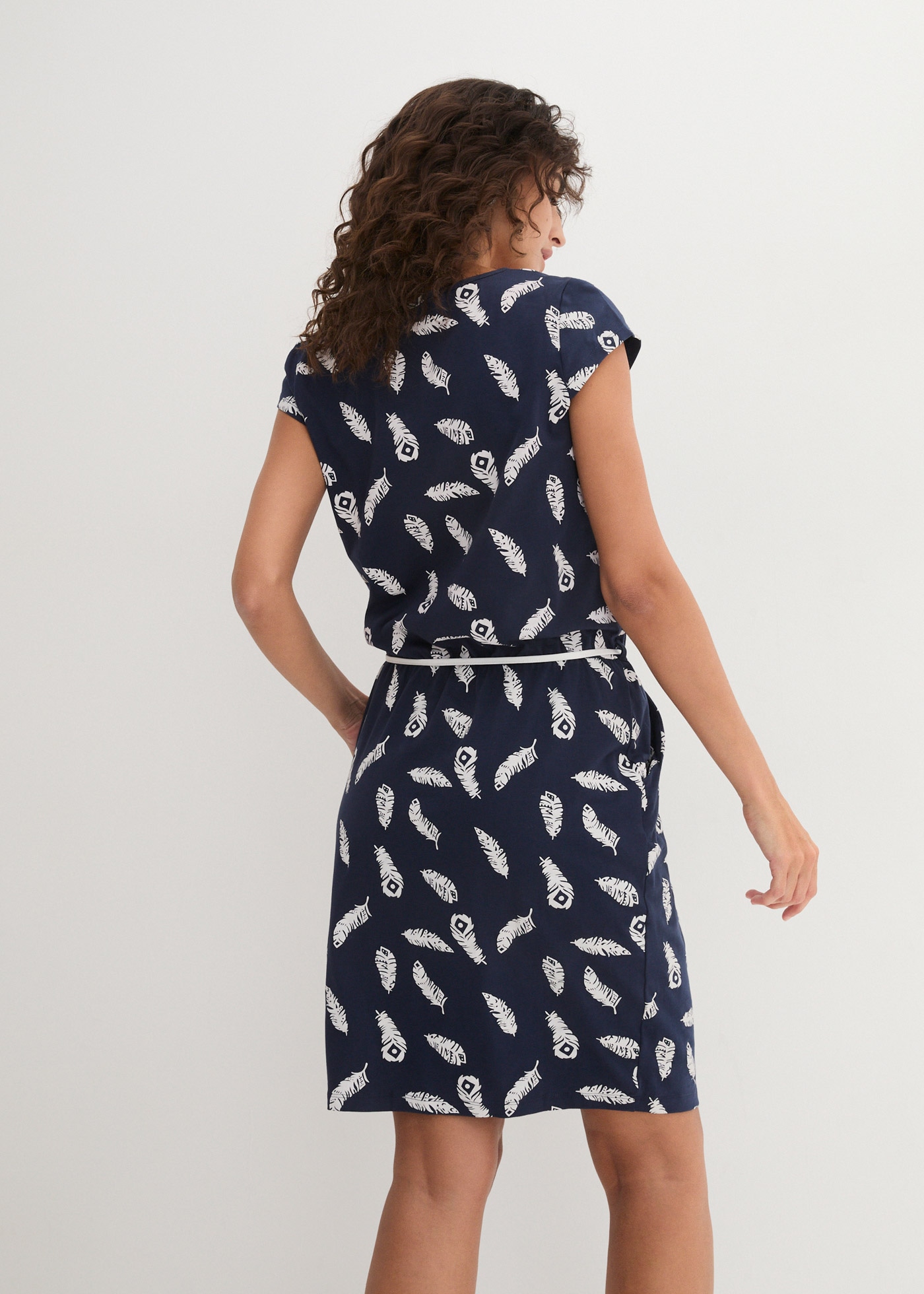 bonprix Shirtkleid mit elastischen Bündchen in der Taille, Loose Fit, mit Kurzarm