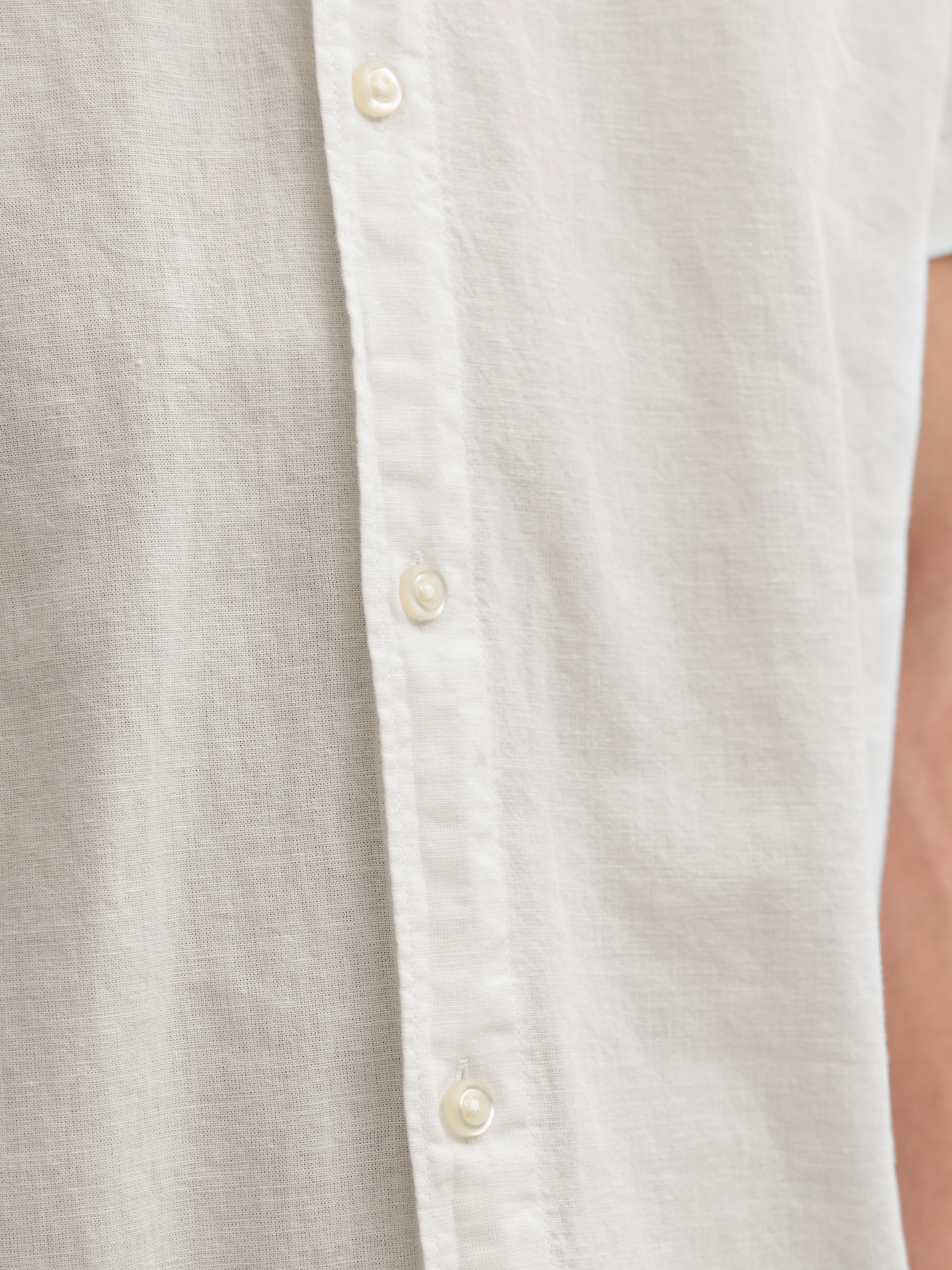 Jack & Jones Kurzarmhemd »JJEBREEZE LINEN BLEND SHIRT S/S SN« mit Leinen