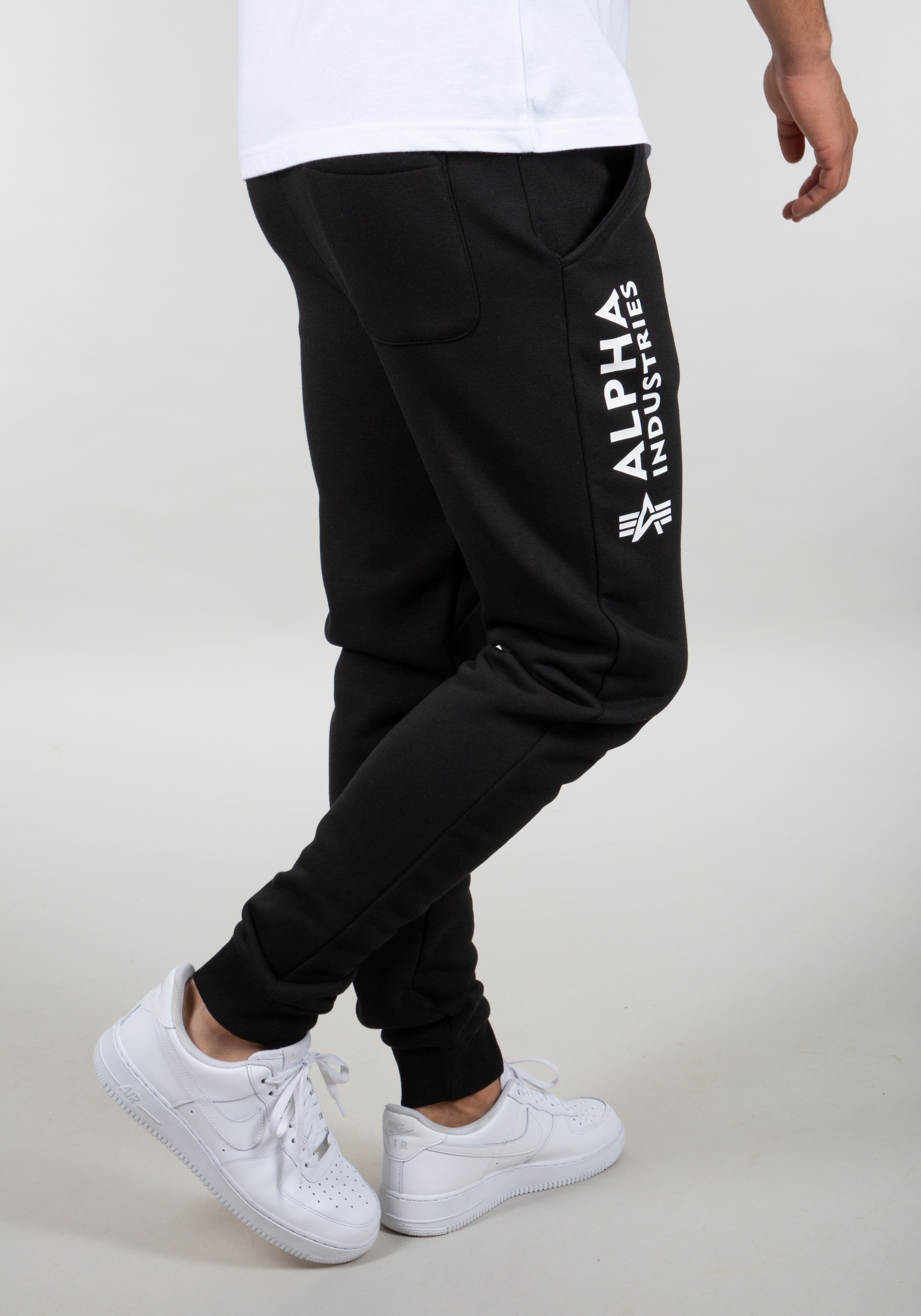 Alpha Industries Jogginghose »ALPHA INDUSTRIES Men - Jogger Basic Jogger AI«