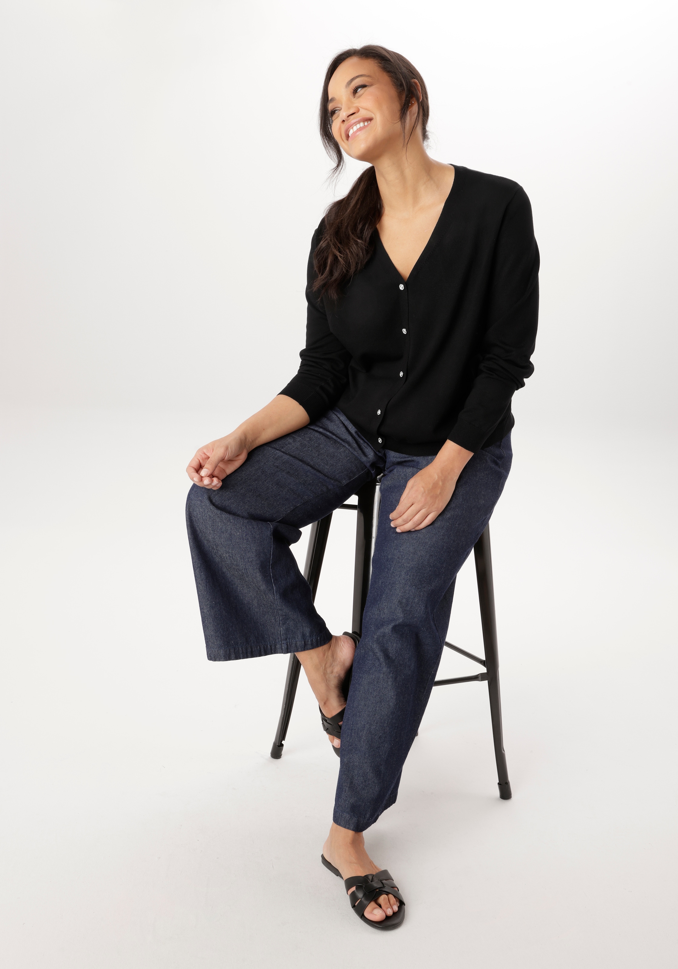 Aniston PLUS Strickjacke mit edlen Knöpfen - NEUE KOLLEKTION