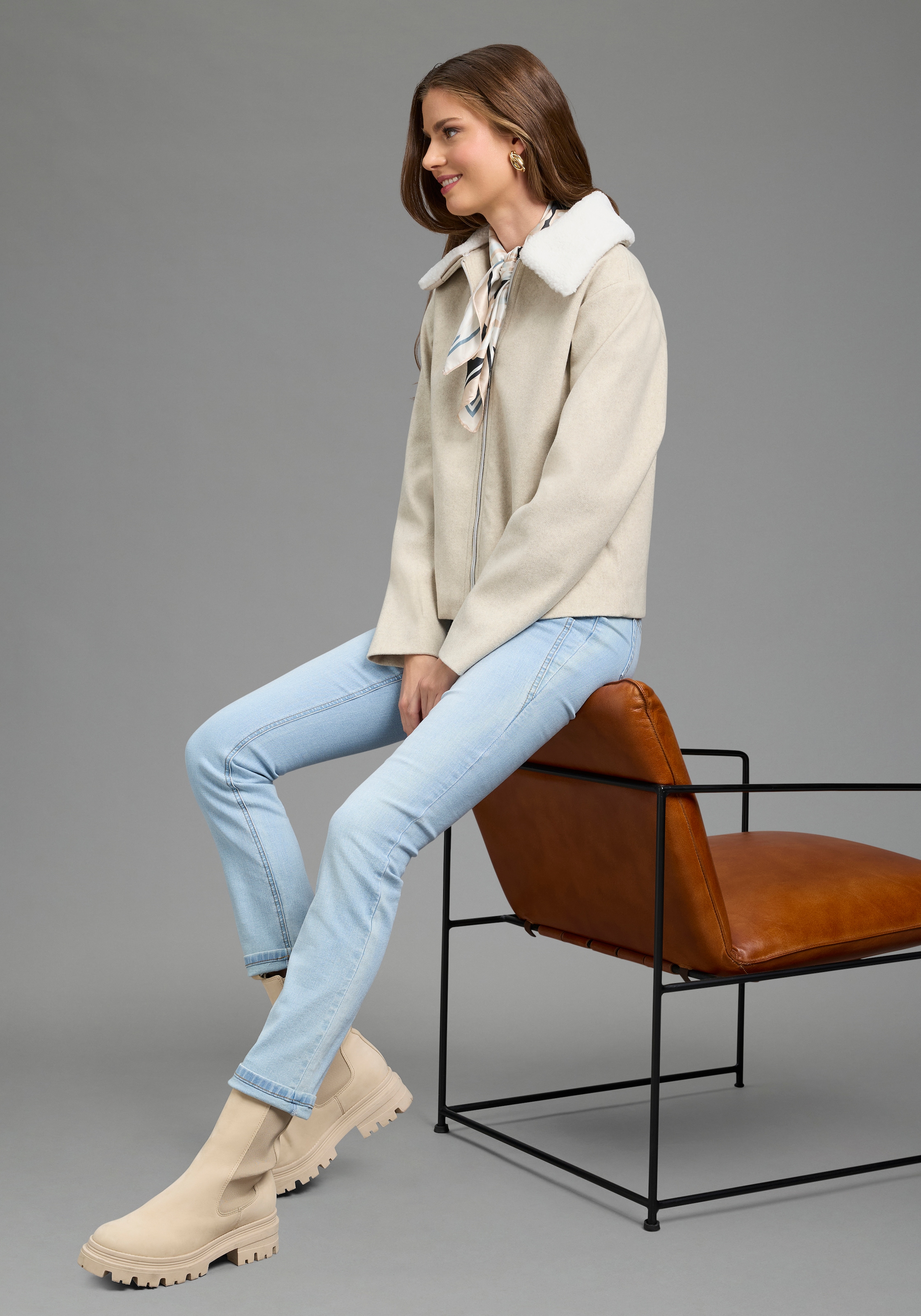 Laura Scott Veste courte veste de mi-saison aspect laine avec col teddy amovible
