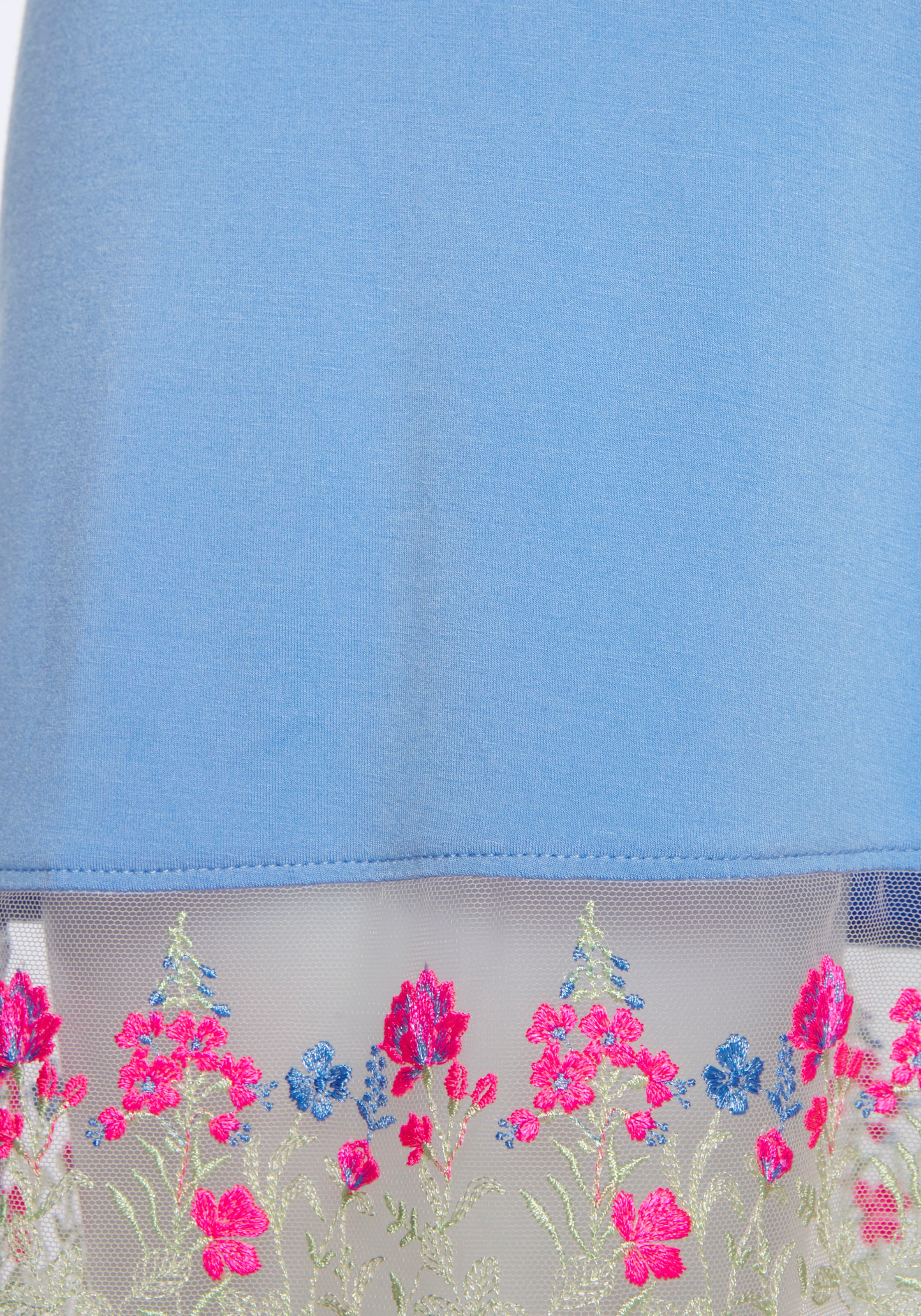 LASCANA Negligé Mit schönen Spitzendetails