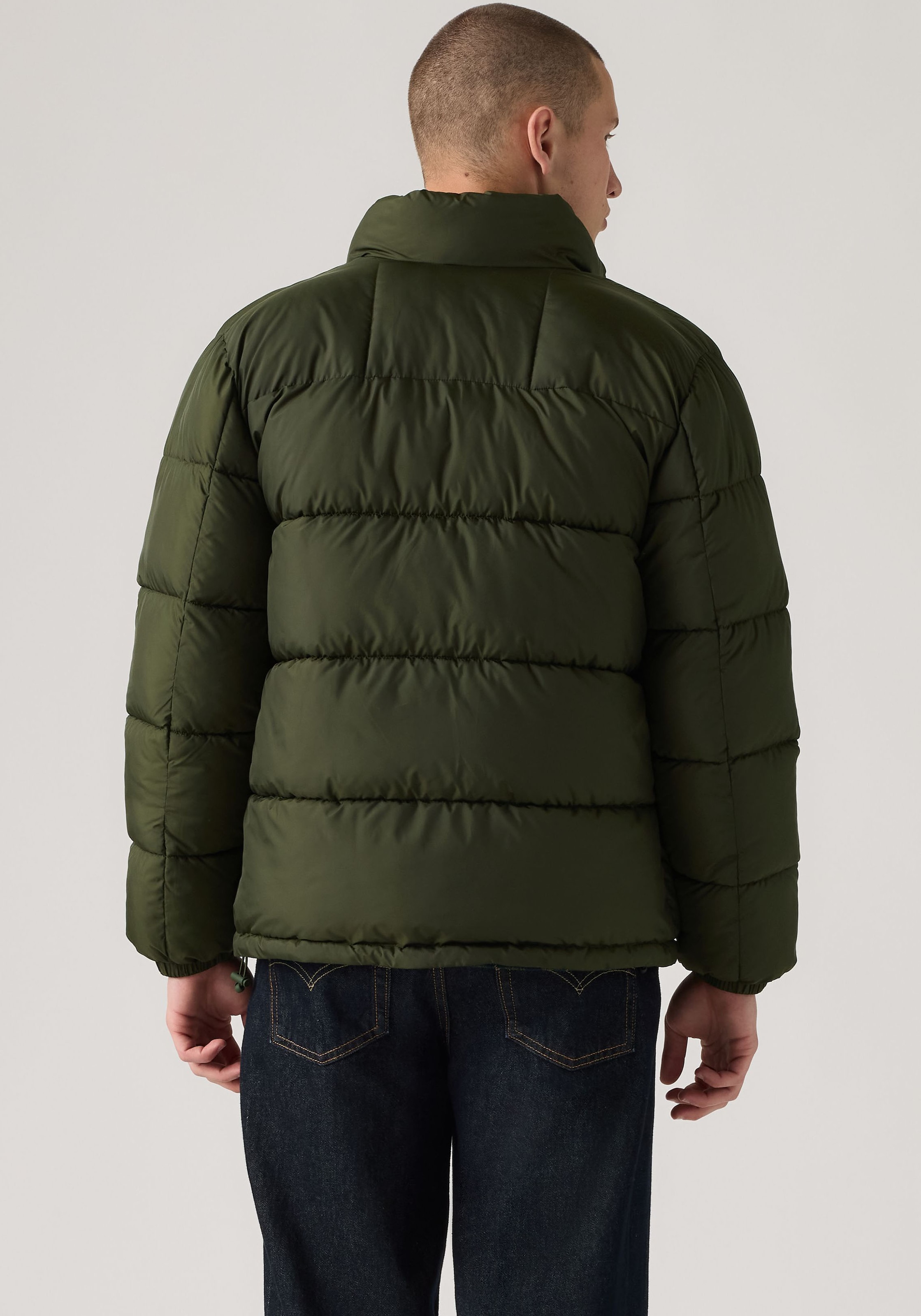 Levi's® Veste matelassée »PIEDMONT SHORT PUFFER« sans capuche avec fermeture éclair et col montant