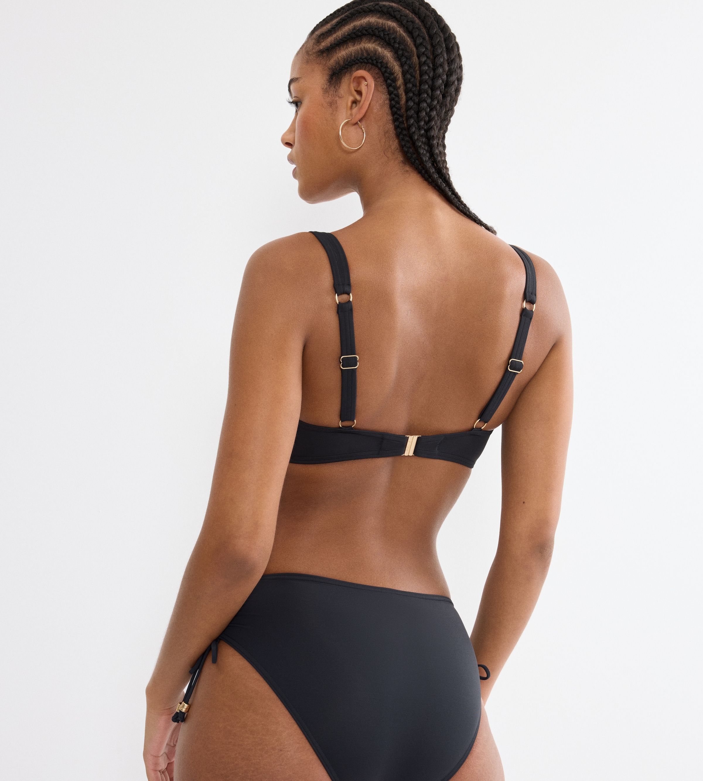Triumph Bügel-Bikini-Top »Summer Twist W 01« Minimizer - verkleinert die Brust optisch um eine Cup-Grösse