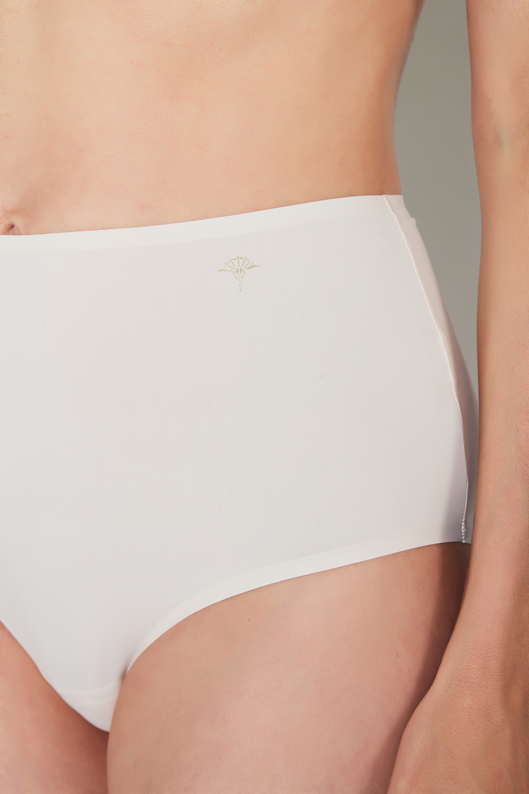 JOOP! Panty »Sensation«, mit seamless-Design für Unsichtbarkeit