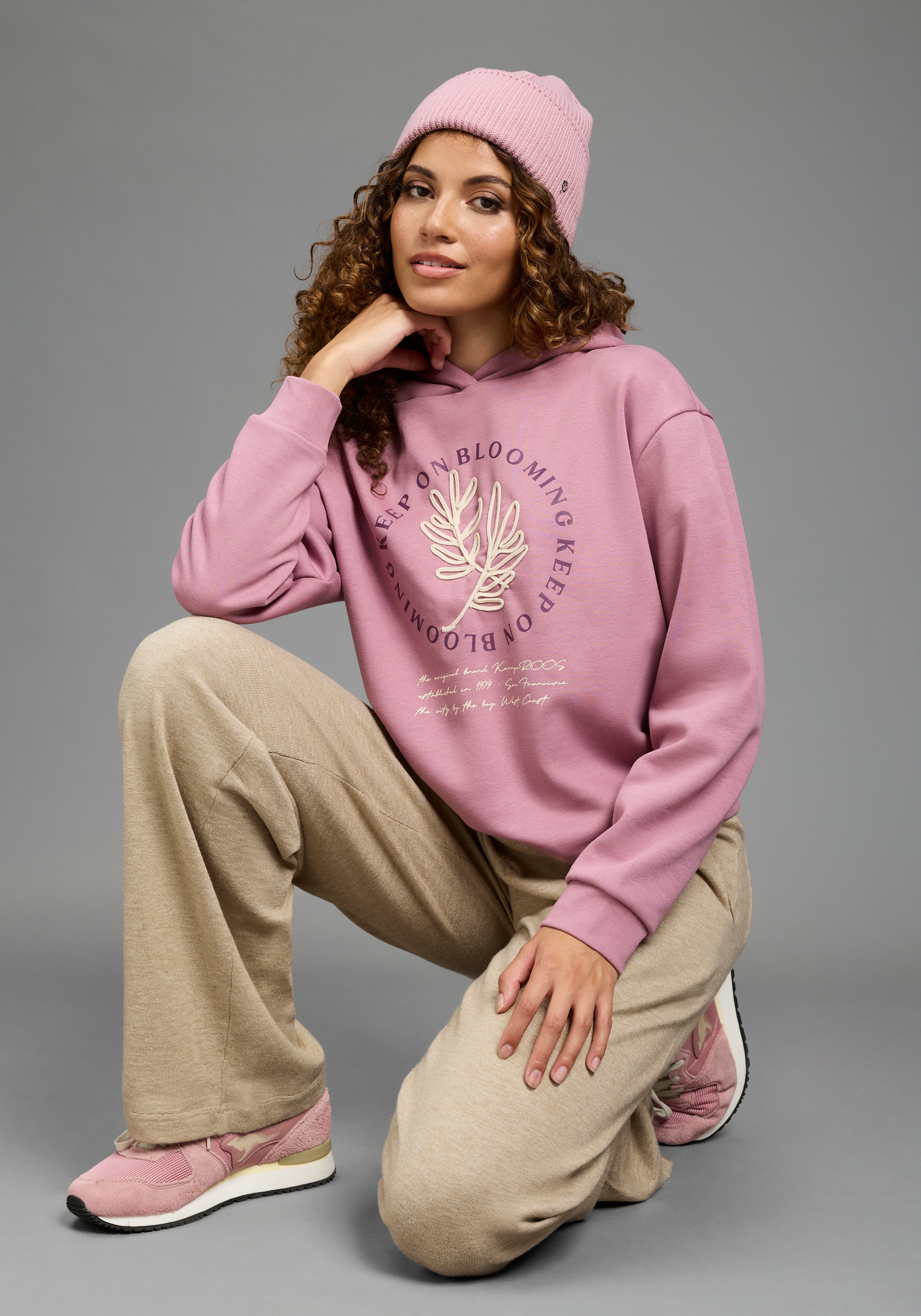 KangaROOS Kapuzensweatshirt , mit Kapuze, weite Passform, hüftlange Form, auch in grossen Grössen
