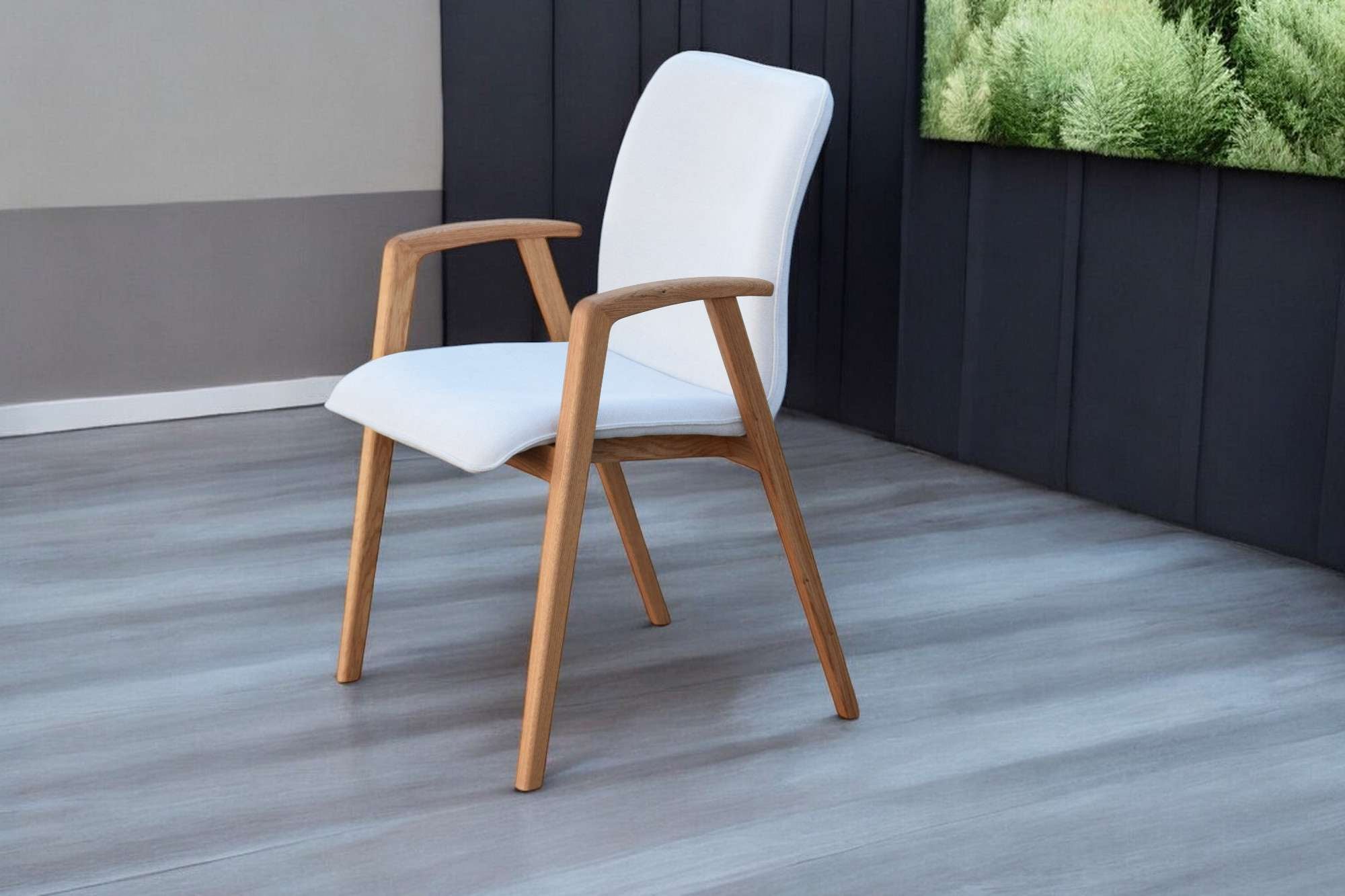 GOODproduct »Loreen Esszimmerstuhl, Polsterstuhl, Designstuhl« (Set) 2 Stk.mit Massivgestell, hochwertig gearbeitet, Armlehnen, stilvoll, bequem