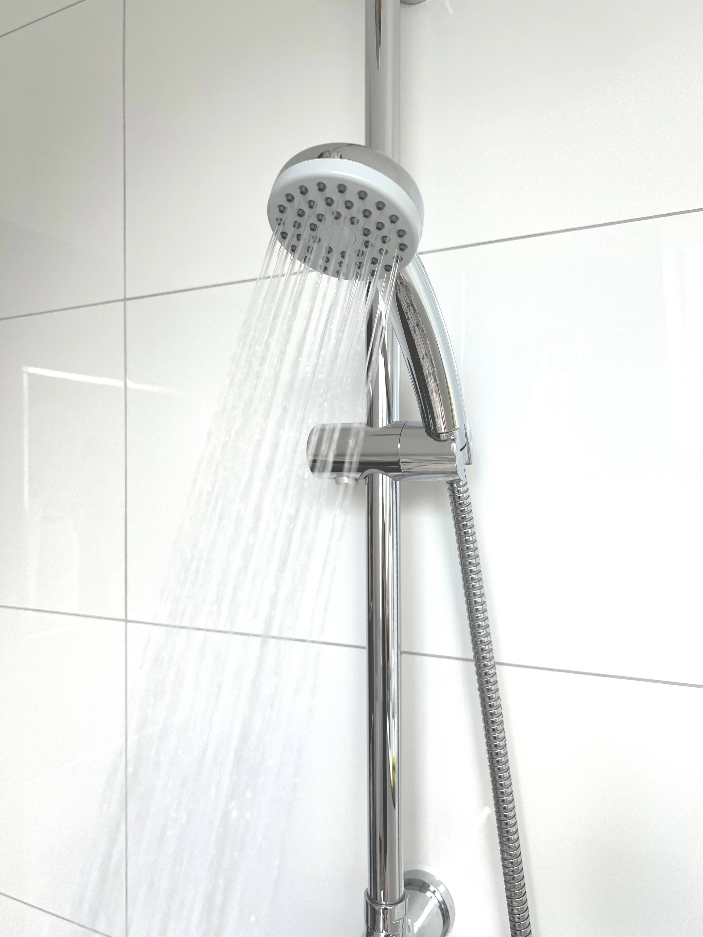 ADOB Handbrause »Design Lago N« 1 Stk. tlg. 1-strahlige, robust, ideal für Hotel, Krankenhaus, zu Hause