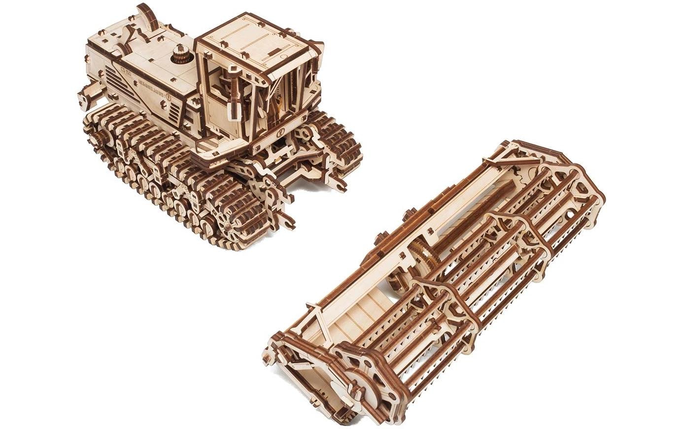   Modellbausatz »Eco-Wood-Art Mähdrescher CS-150C« 963 Stk. tlg.