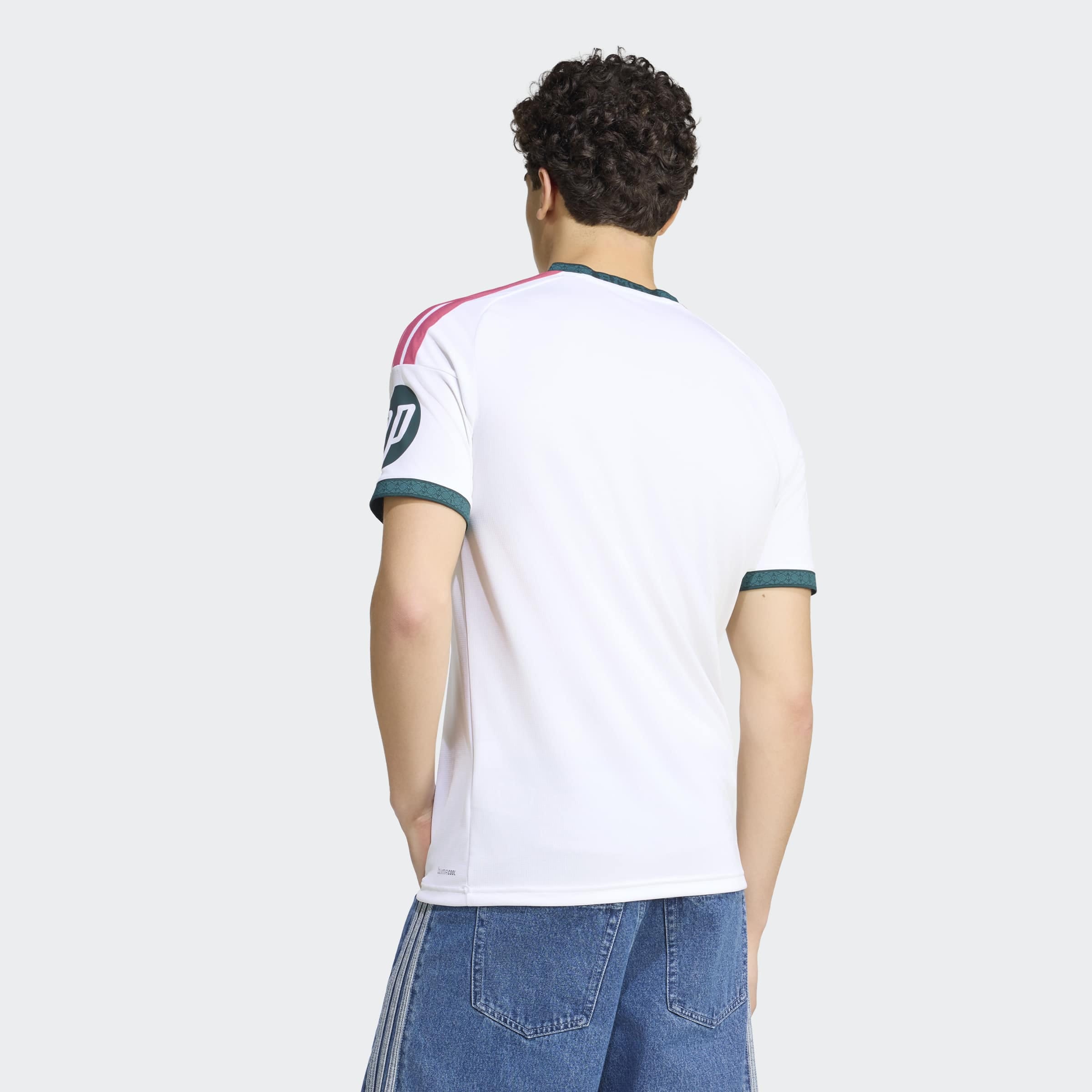adidas Performance Fussballtrikot »REAL MADRID 26/27 HEIMTRIKOT« mit Climacool Technologie, schmale Passform, mit Rundhalsausschnitt