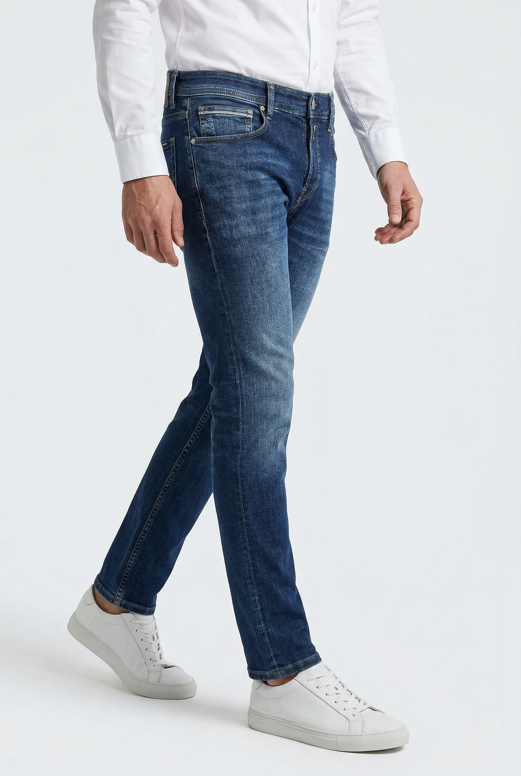 Replay Jeans droit »GROVER« en plusieurs lavages différents, avec stretch