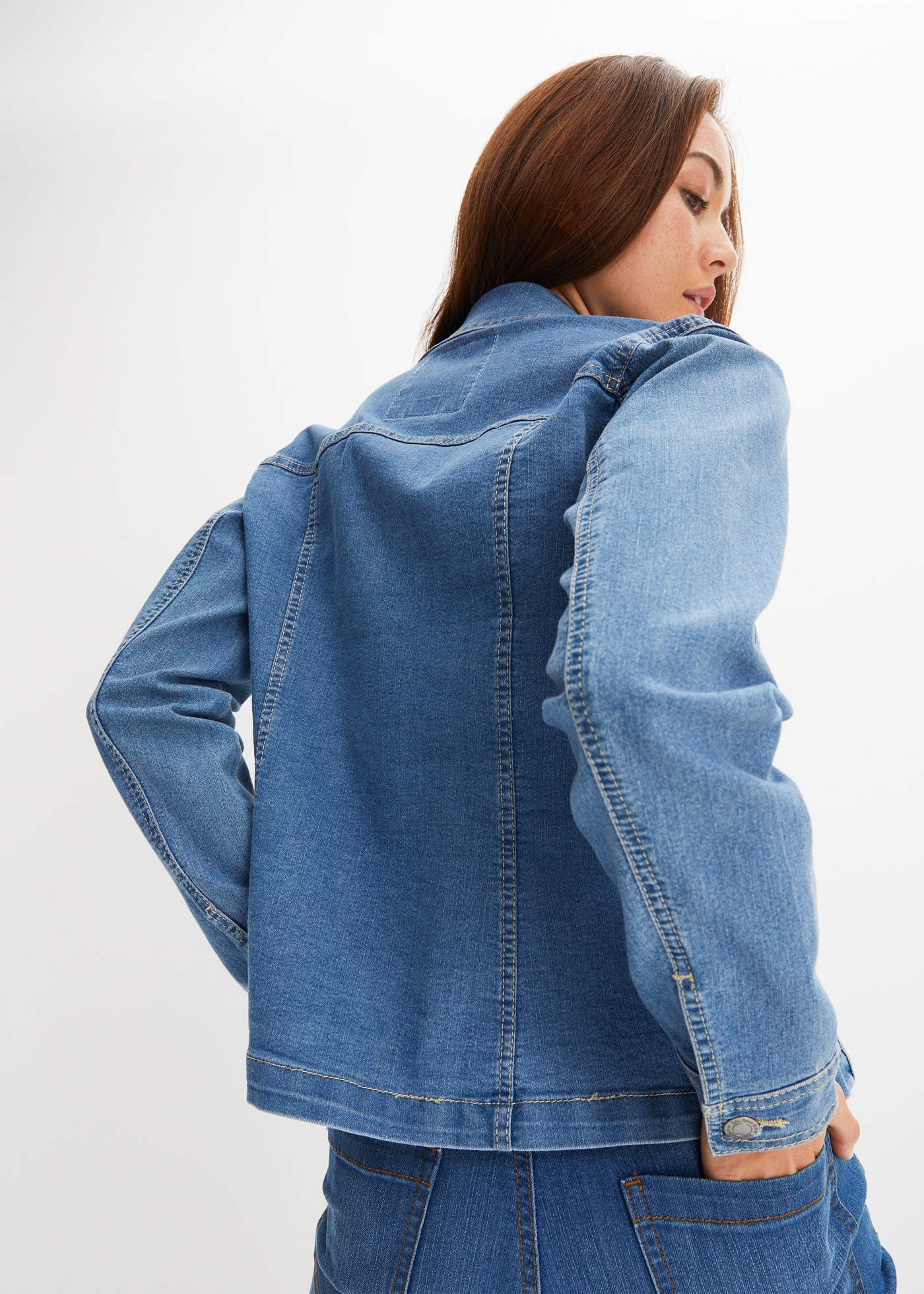 bonprix Veste en jean bequeme Passform, mit Brust- und Eingriffstaschen