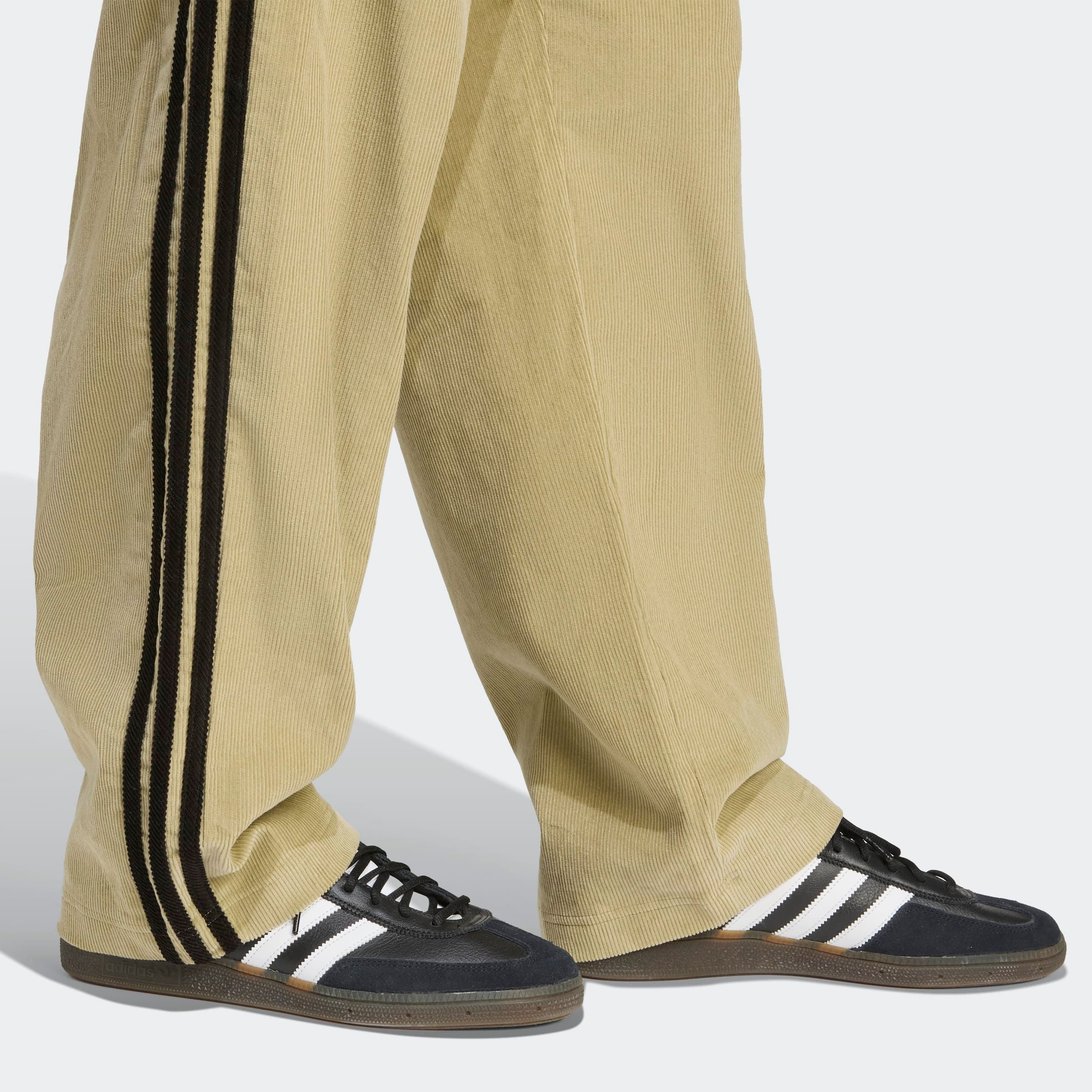 adidas Originals Pantalon de sport »AUS CORD«  sportlicher Stil, für Freizeit und Sport, aus 100 % Baumwolle