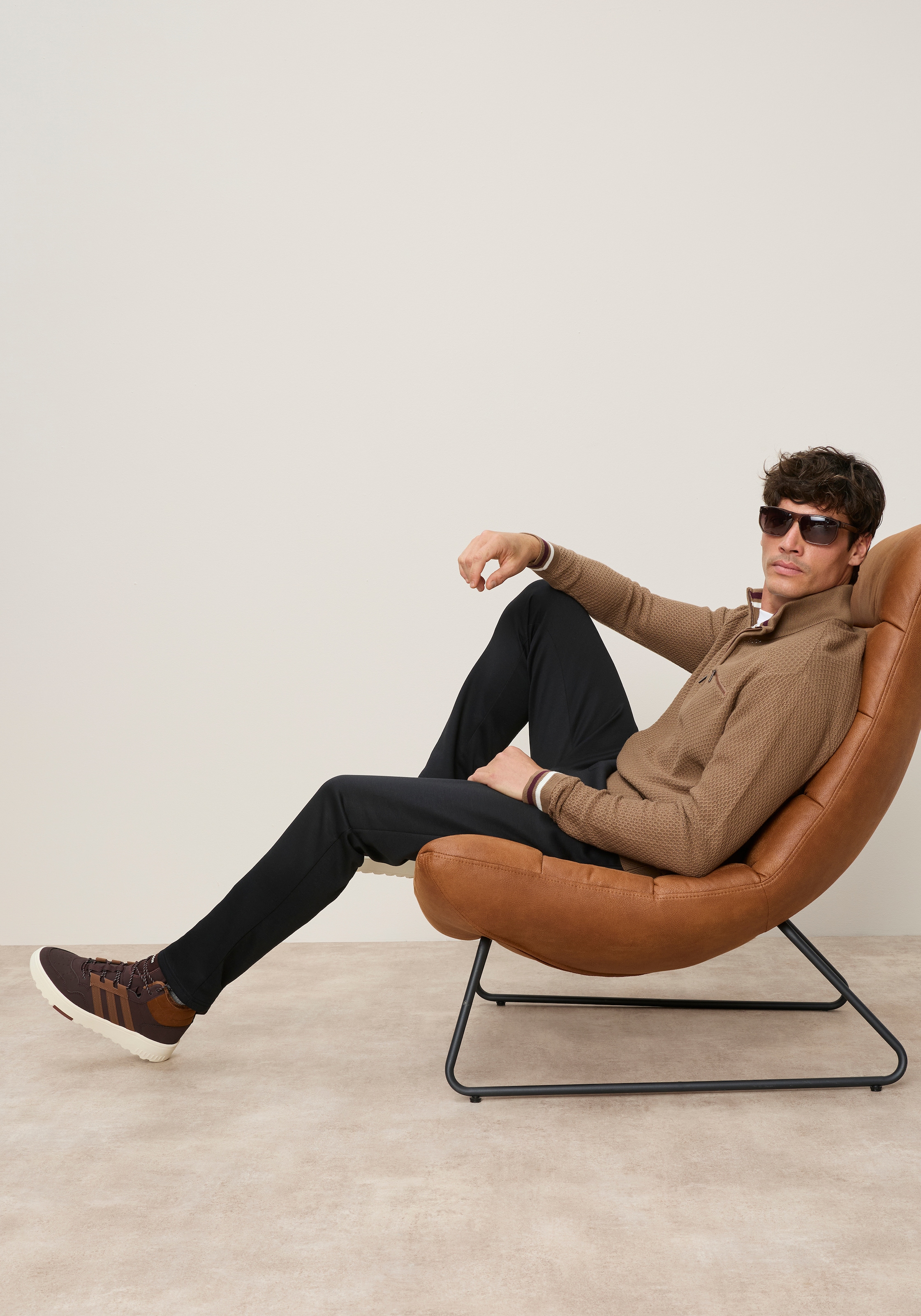 Bruno Banani Troyer »mit besonderem Charakter« structure expressive pour un aspect haut de gamme. Détails à la mode