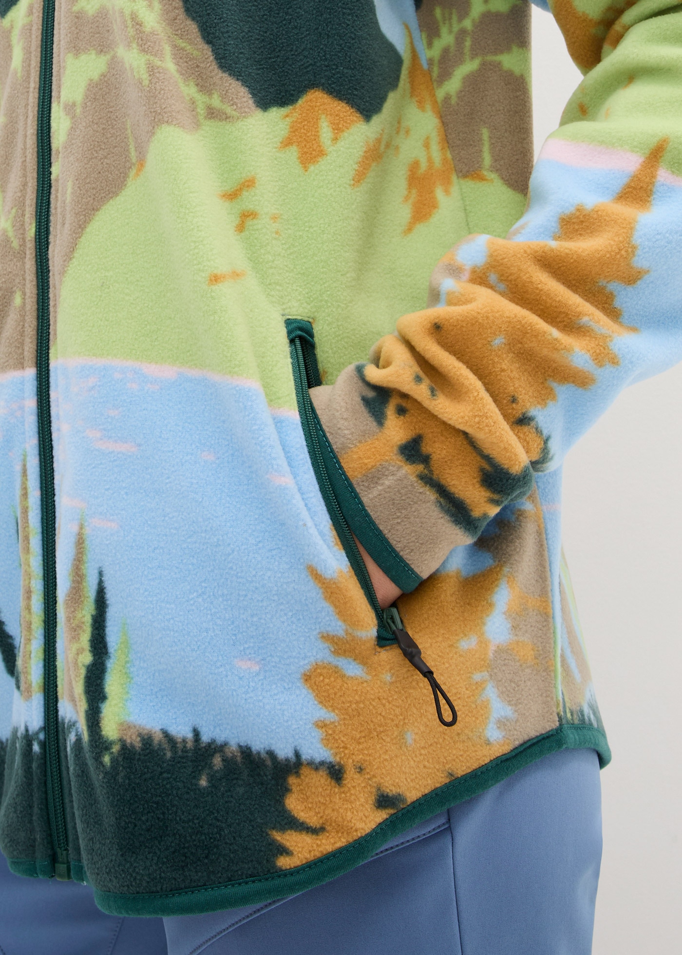 bonprix Veste polaire lässige Passform, aus 100% Polyester, mit Reissverschluss-Taschen