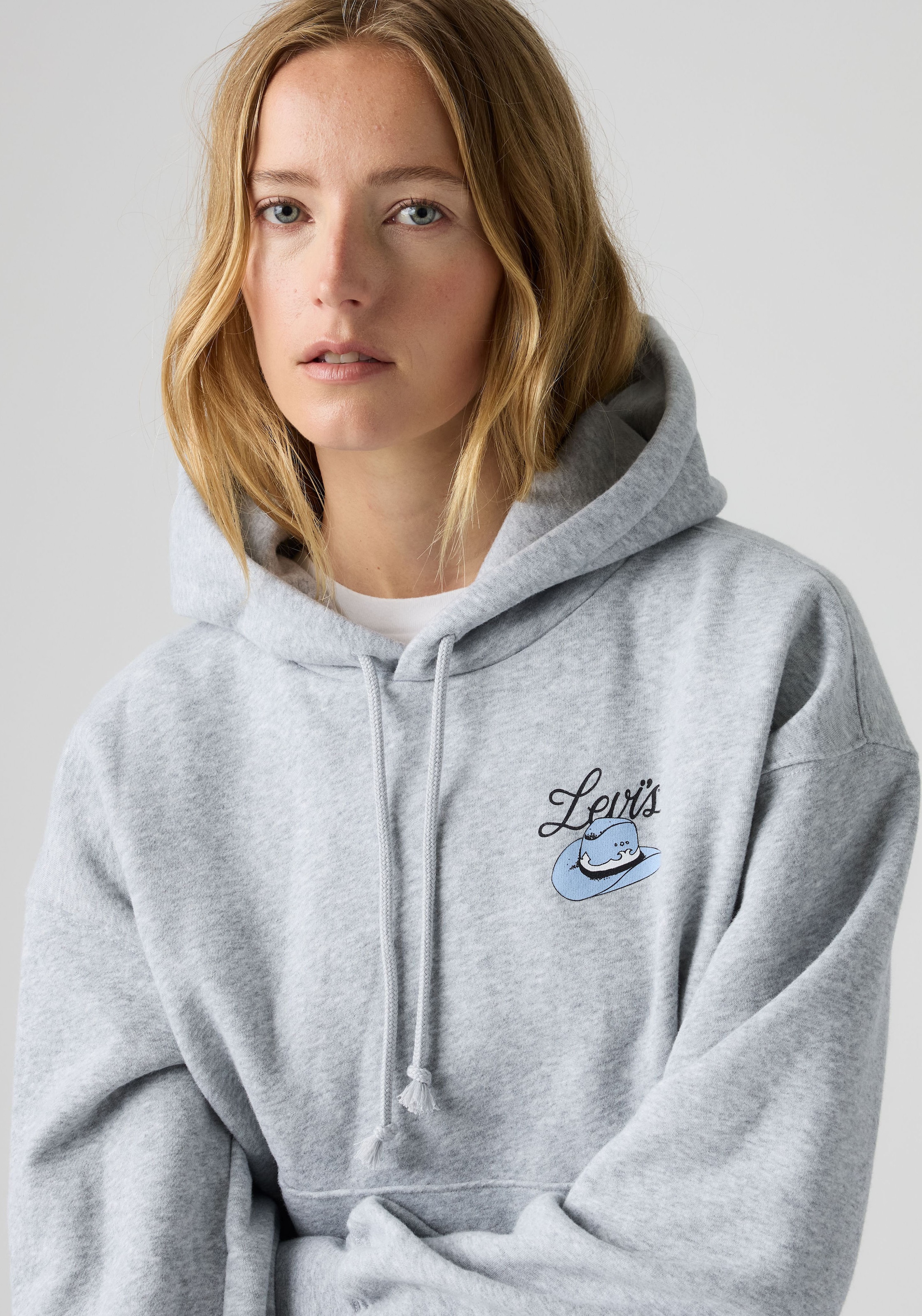 Levi's® Hoodie »GR EVERYDAY HOODIE 2.0«, Couvrant la taille, coupe cintrée
