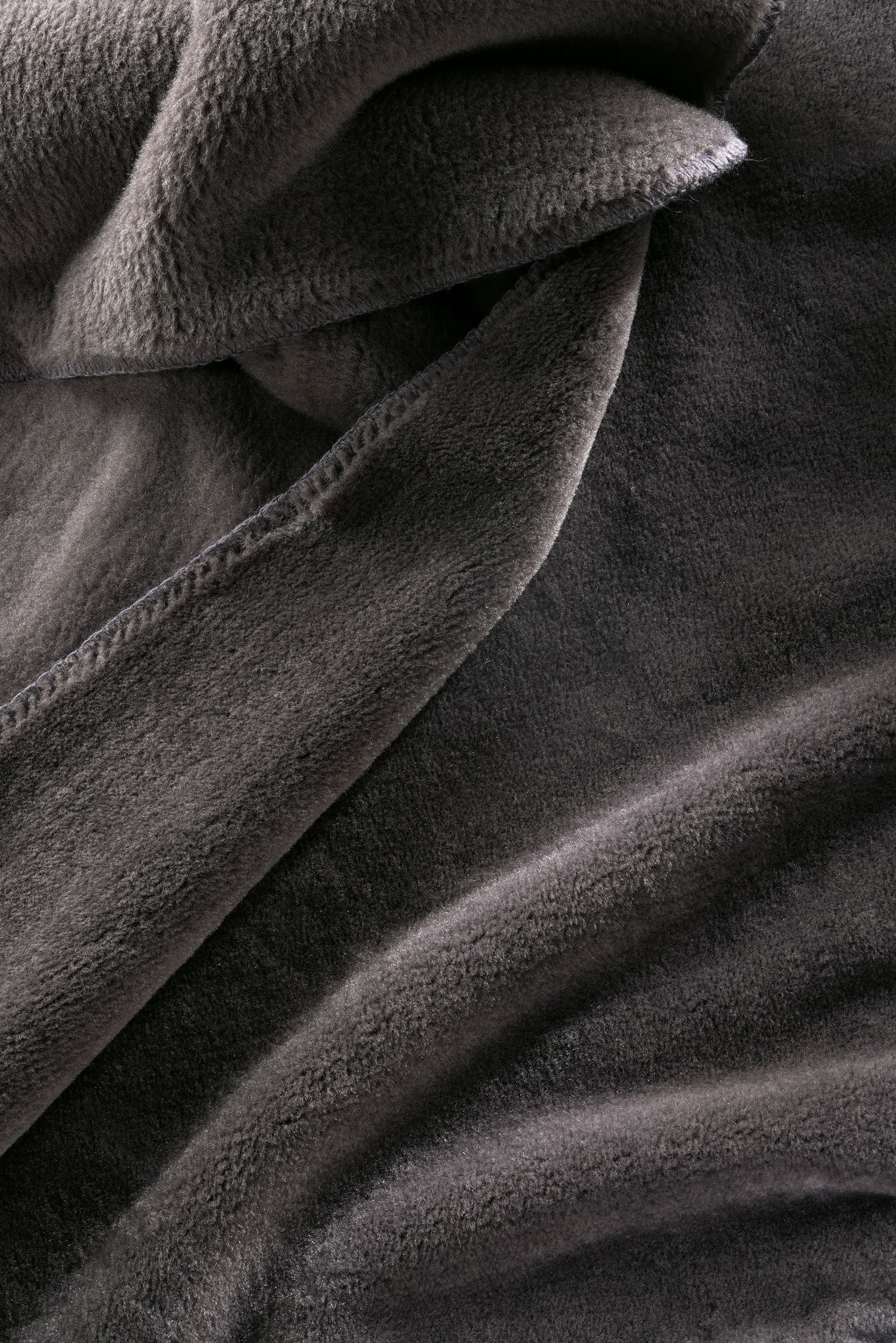 Biederlack Wohndecke »Wool Feel im Pelz-Look« mit gektteltem Zierstich