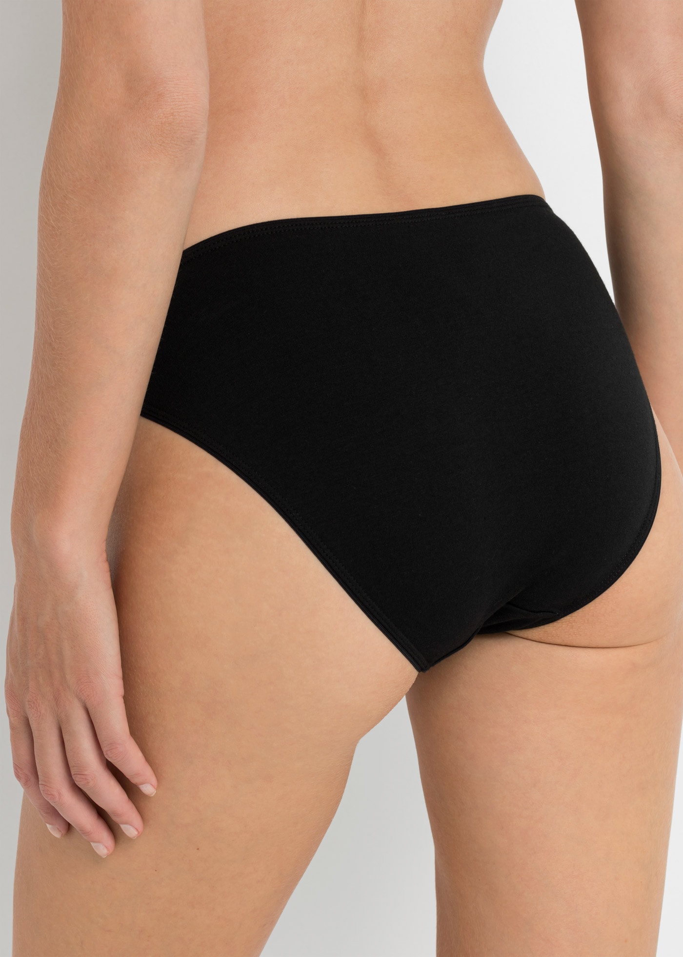 bonprix Slip Packung, 4 Stk. klassische Passform, elastische Spitze, aus Baumwolle und Elasthan