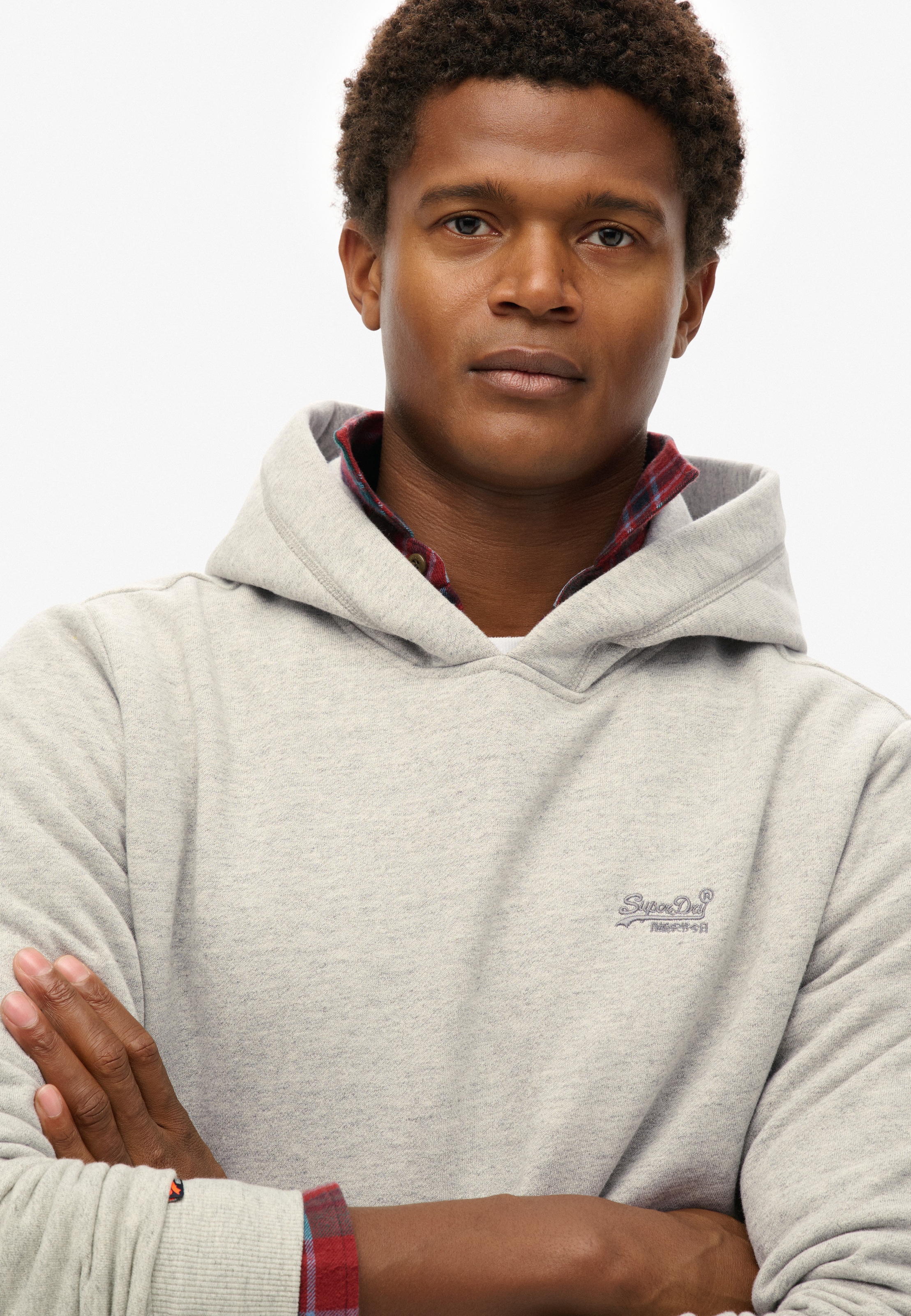 Superdry Kapuzensweatshirt »ESSENTIAL LOGO HOODIE HB«
