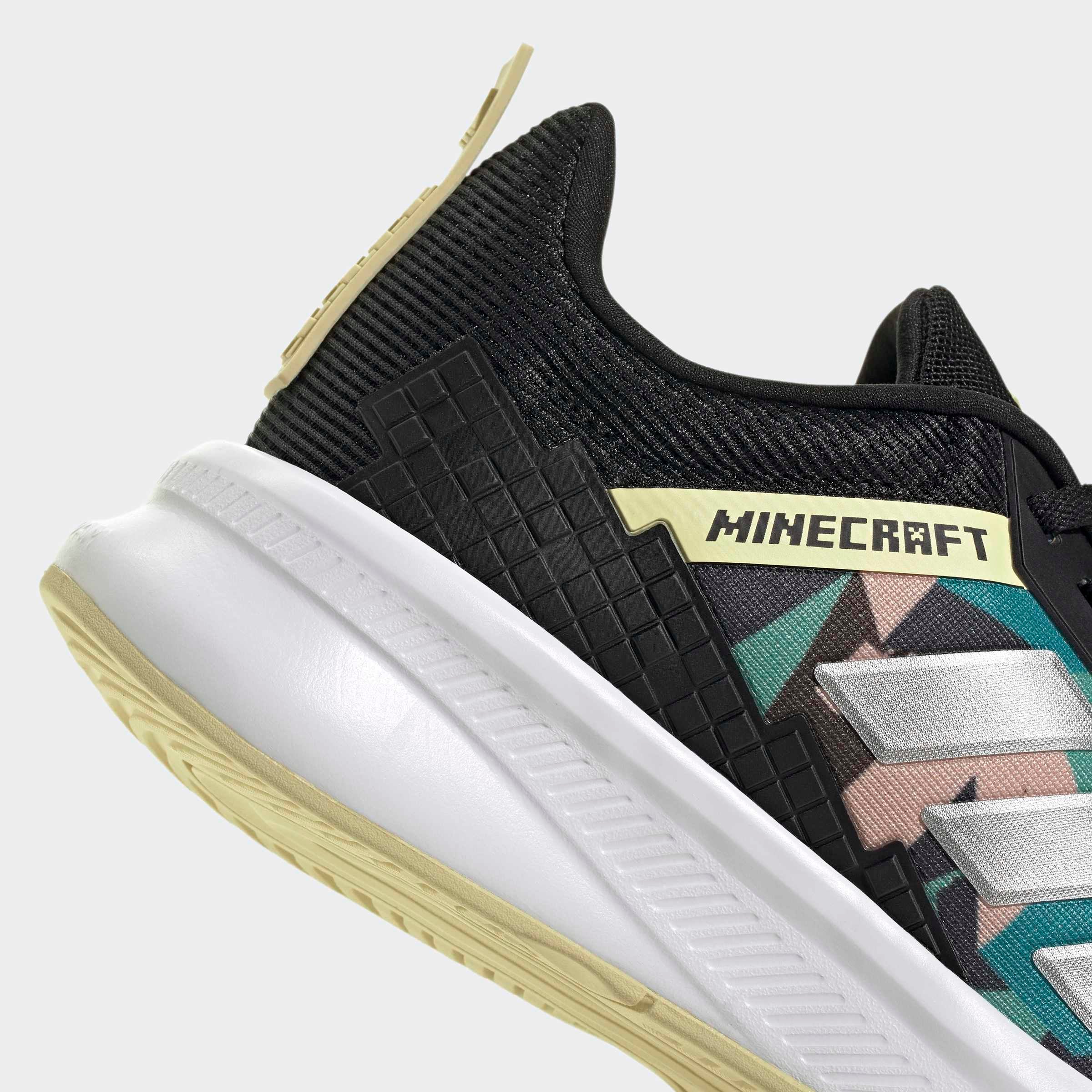 adidas Sportswear Chaussure de course »ADIDAS MINECRAFT FORTARUN 4.0  KINDER UND TEENS«  pour enfants et adolescents