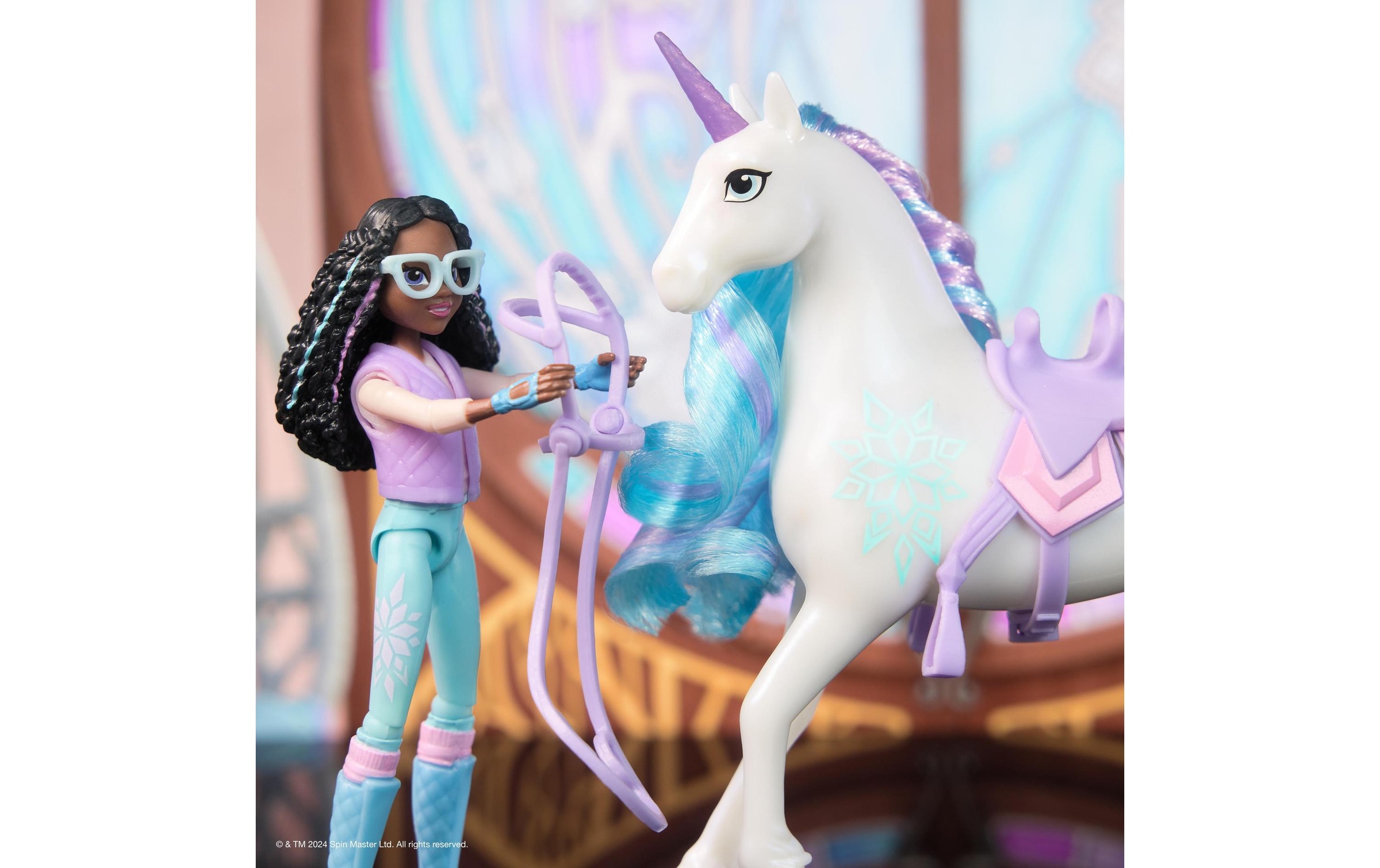 Spin Master Poupée à habiller »Unicorn Academy Layla Doll & Glacier Unicorn«