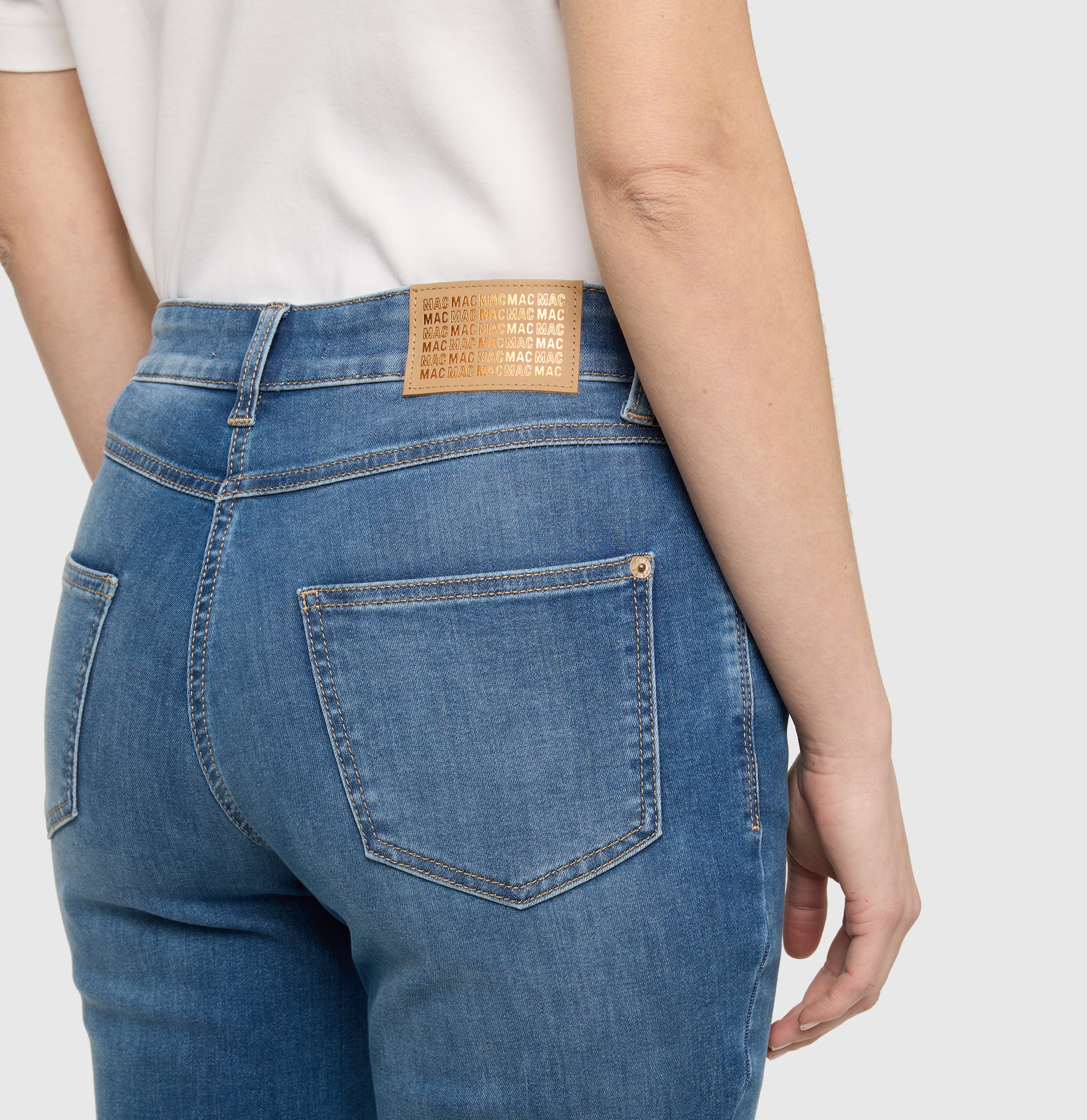 MAC Jeans droit »MACMELANIE« Denim sculptant de qualité avec un excellent comportement au rebond
