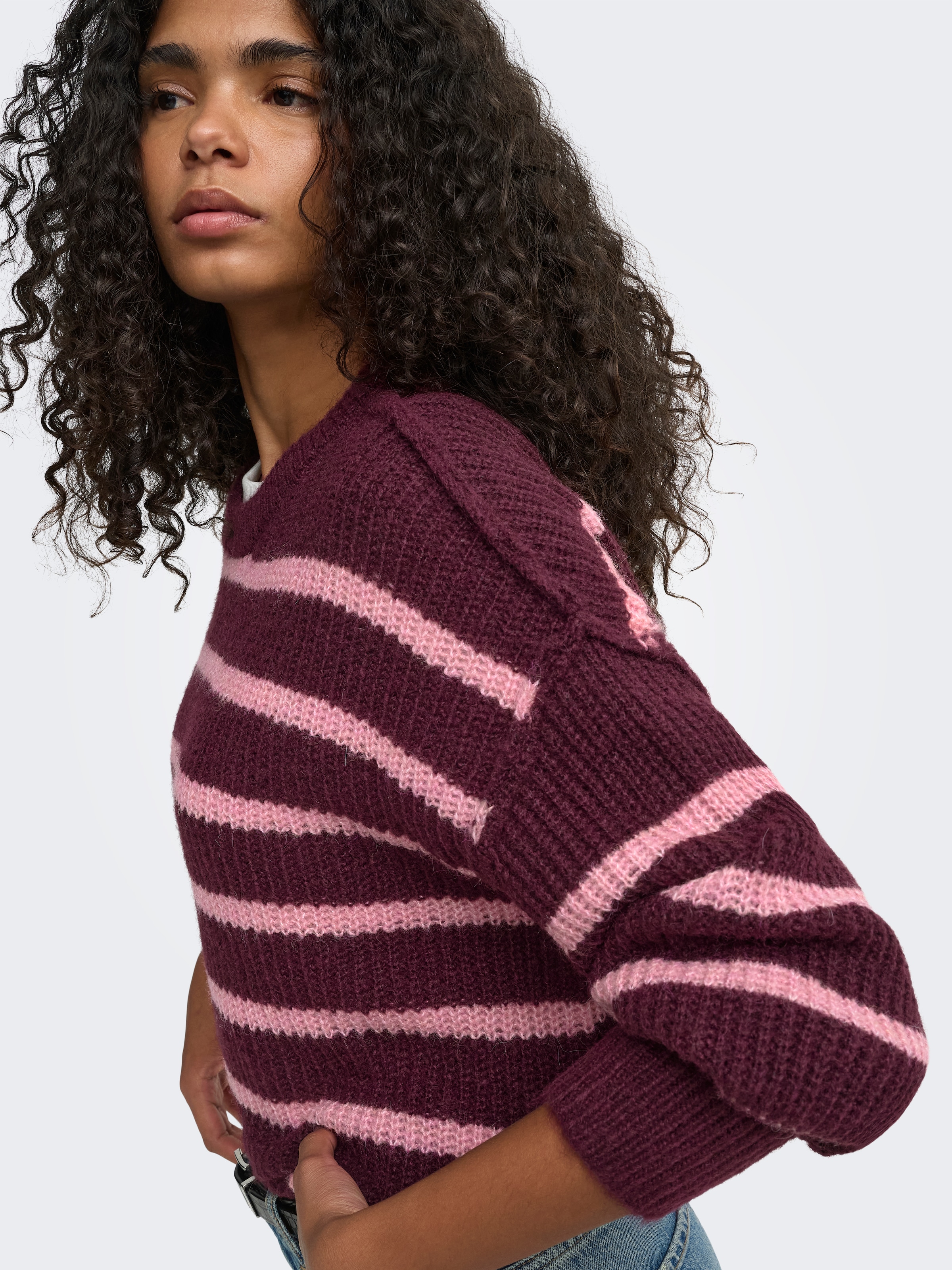 ONLY Pull en tricot »ONLMALLY LS DETAIL O-NECK KNT NOOS« fibre synthétique, coupe régulière